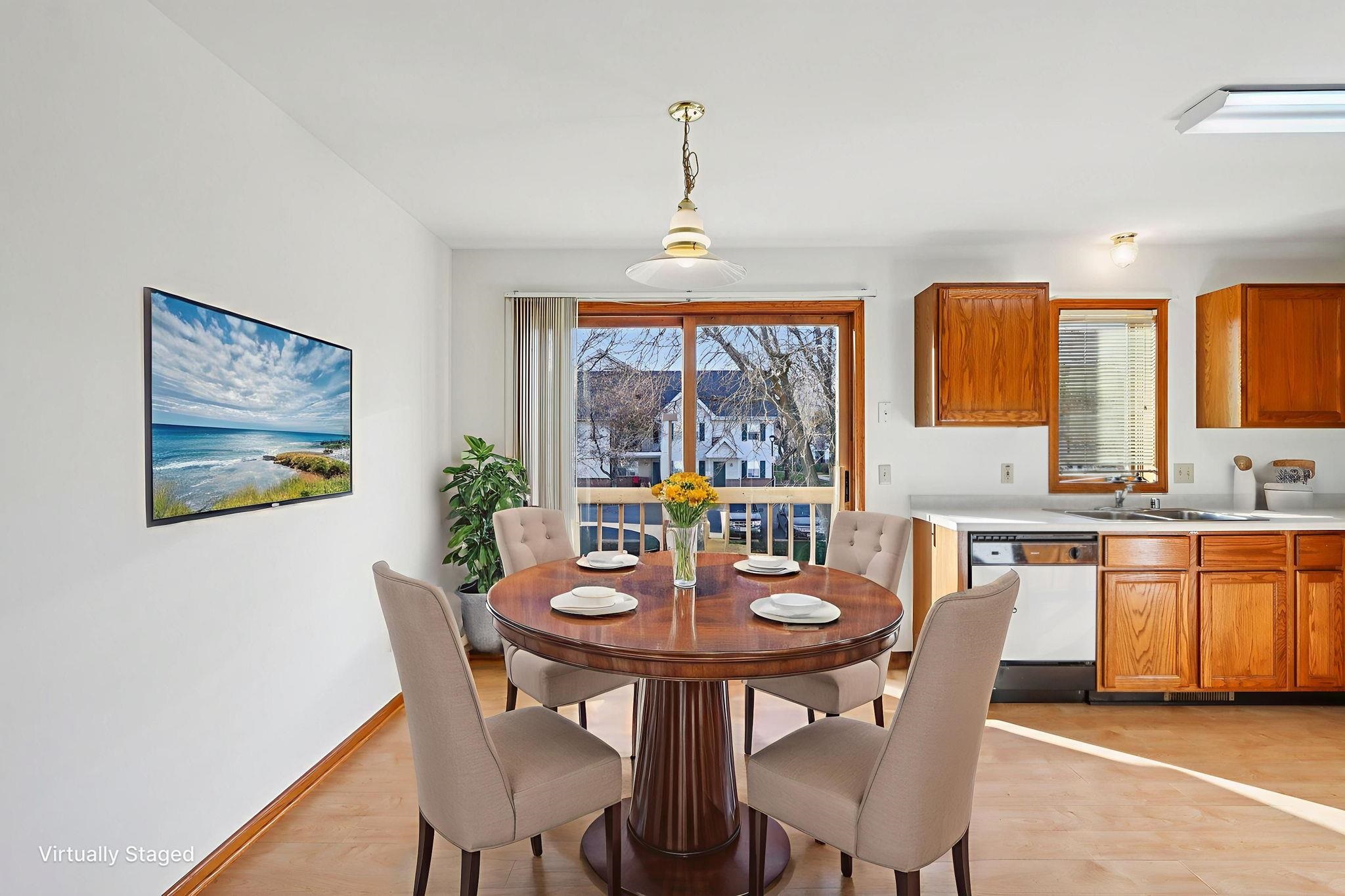714 Mesta Lane Unit: 2