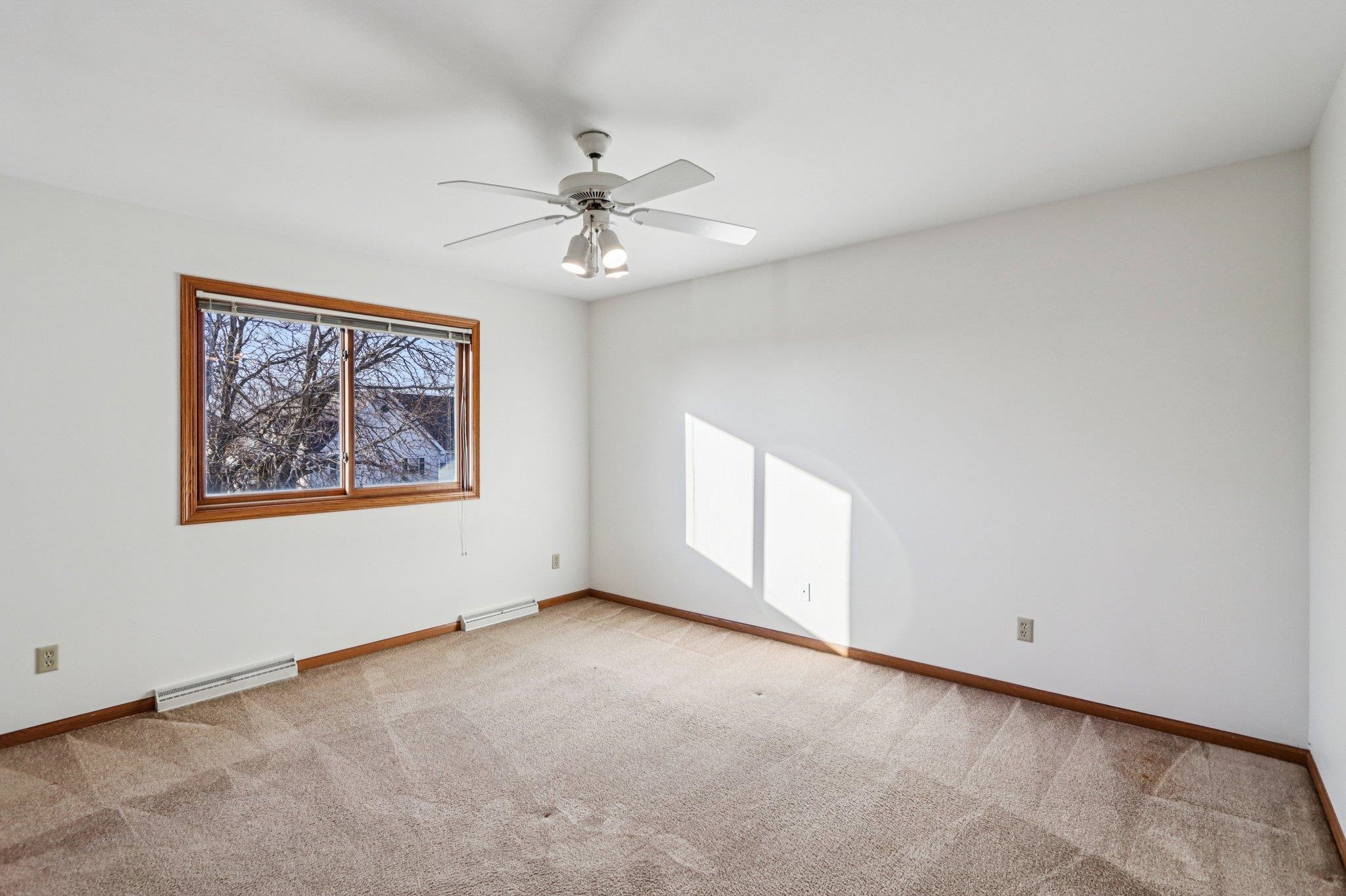 714 Mesta Lane Unit: 2