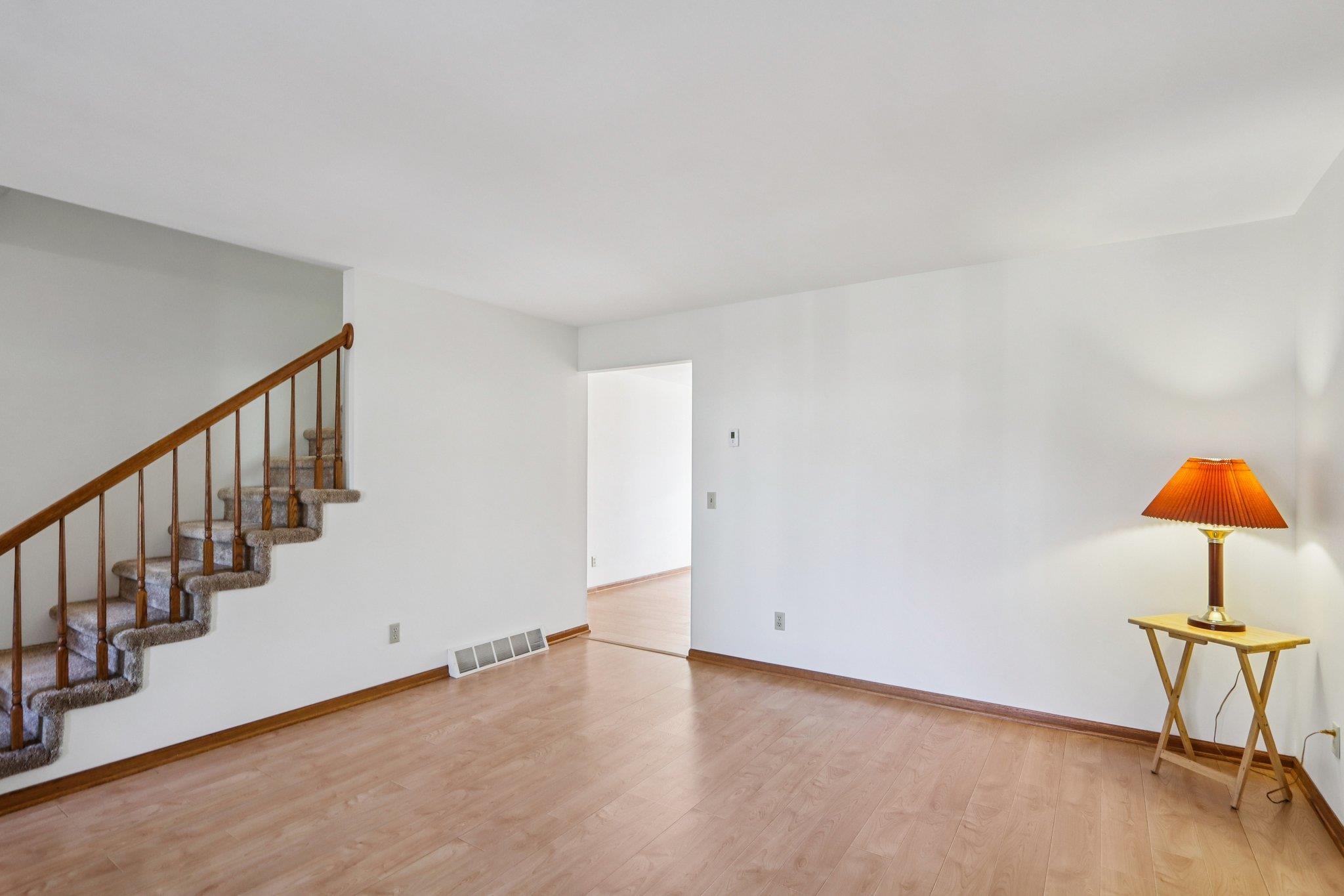 714 Mesta Lane Unit: 2