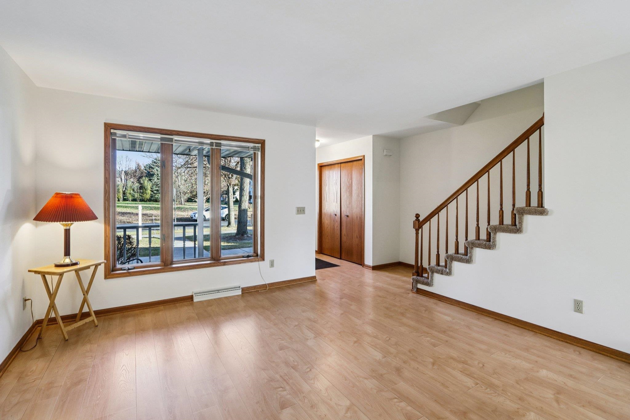 714 Mesta Lane Unit: 2
