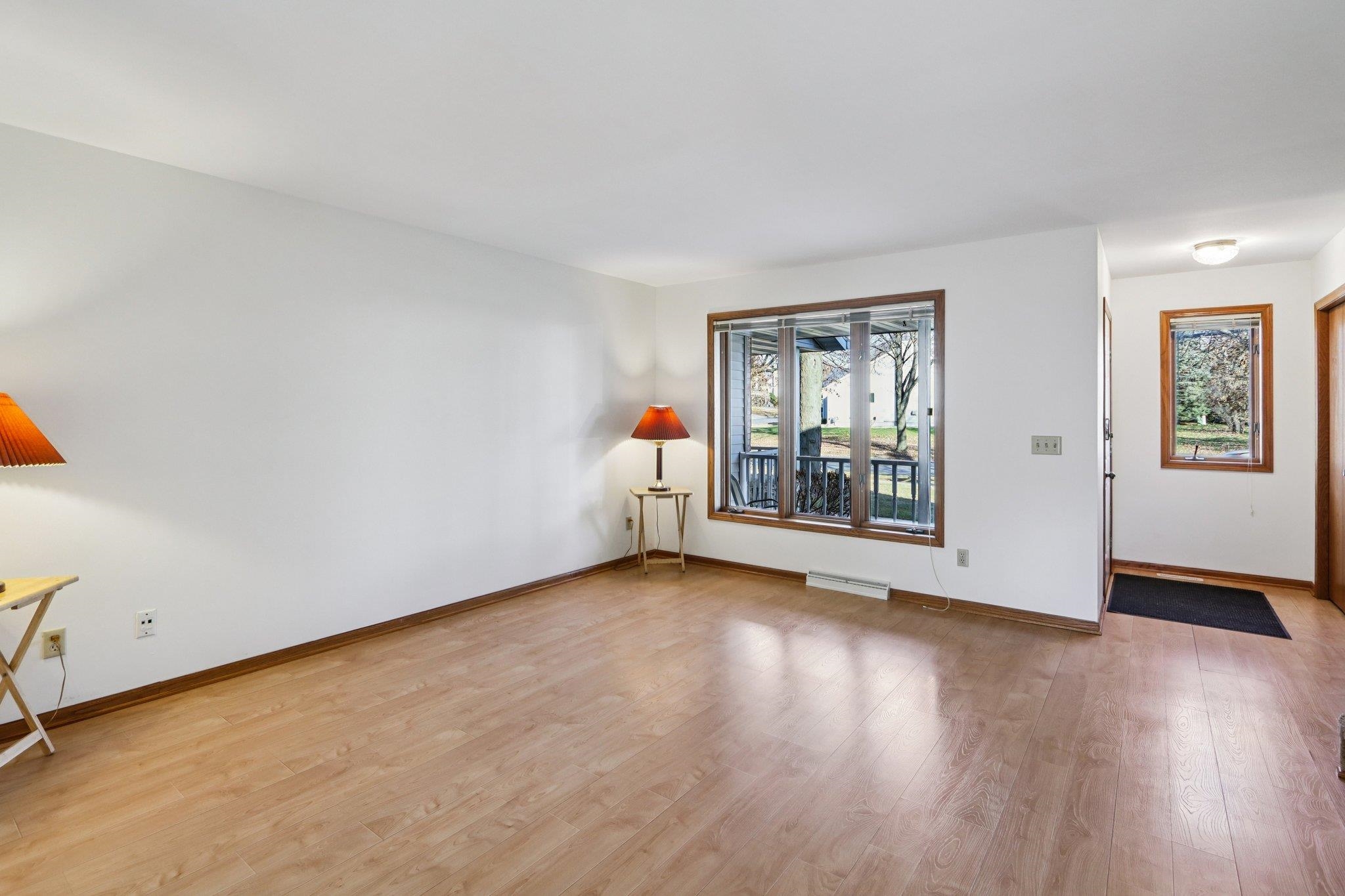 714 Mesta Lane Unit: 2