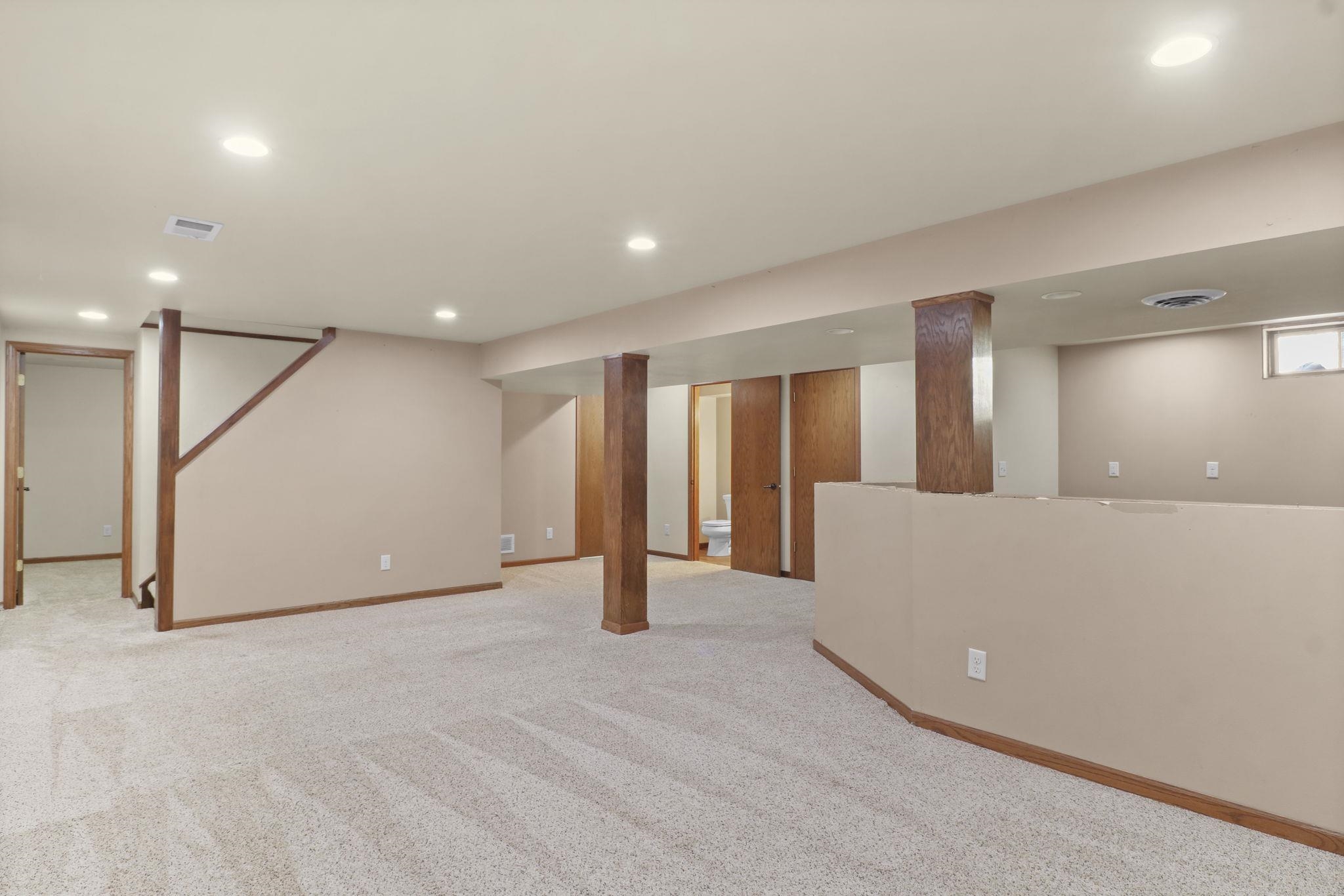 1162 Crossing Ridge Trail