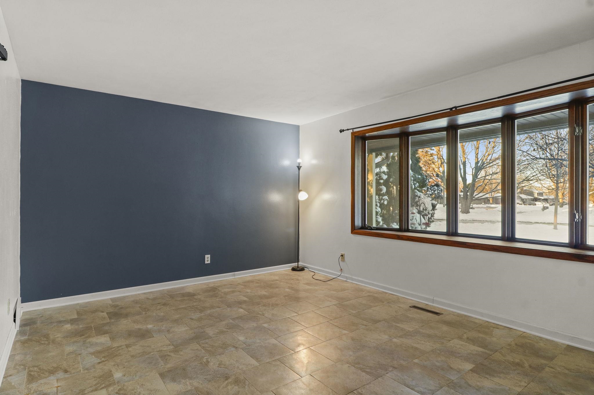 1162 Crossing Ridge Trail