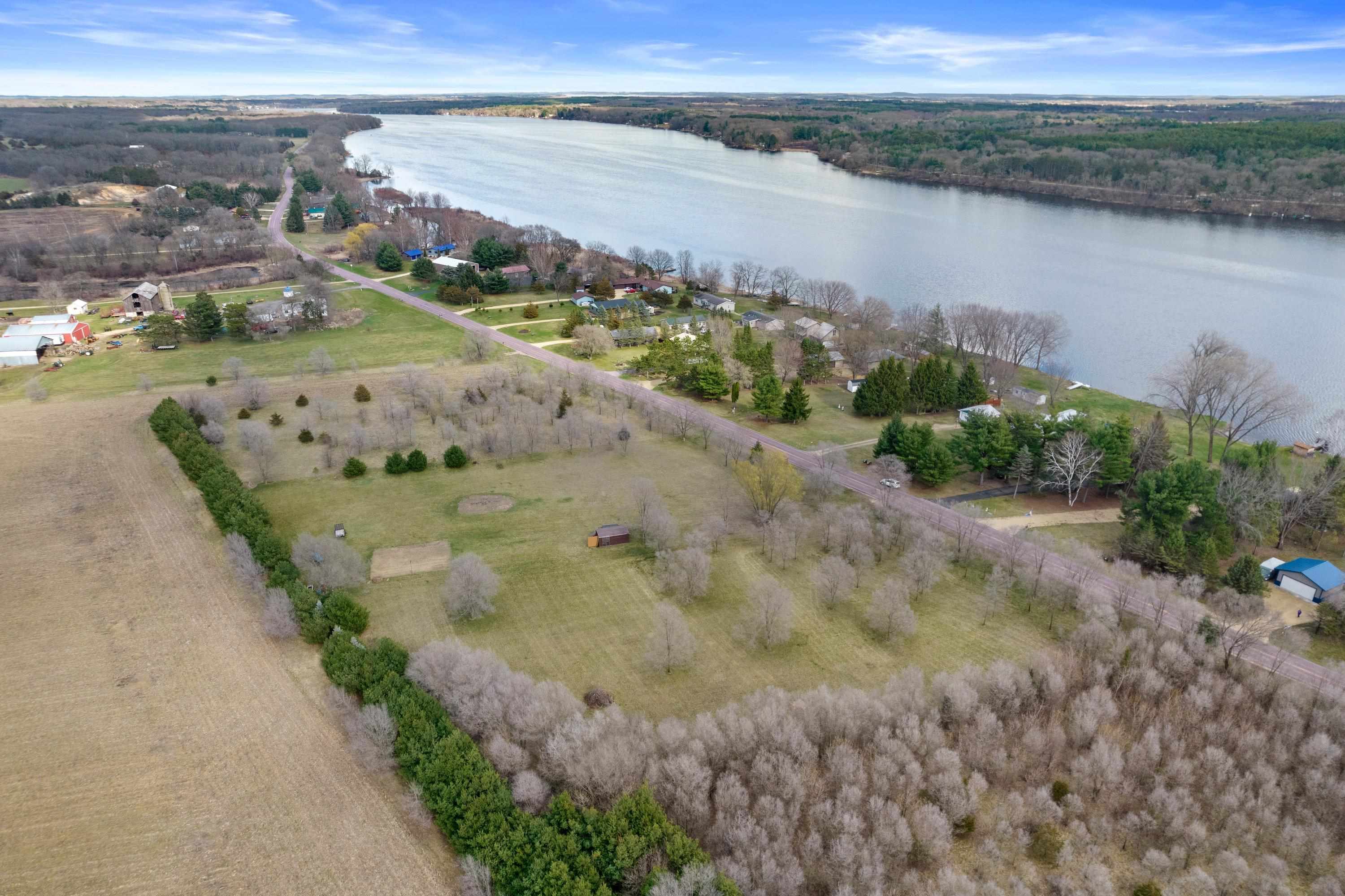 1.5 Ac County Road C