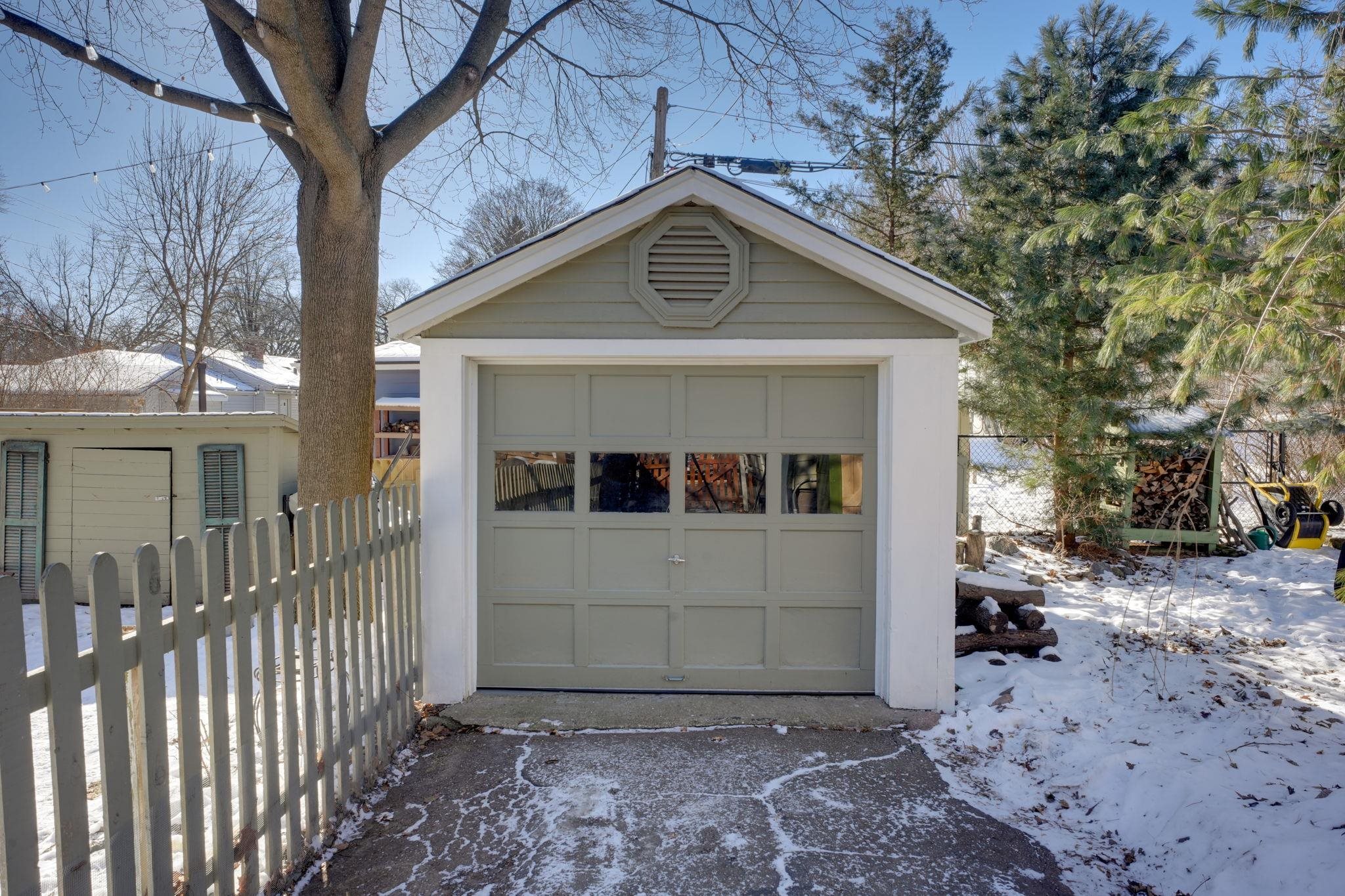 742 Baltzell Street