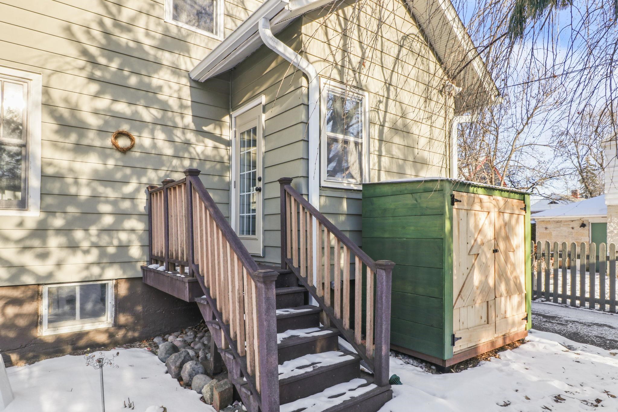 742 Baltzell Street
