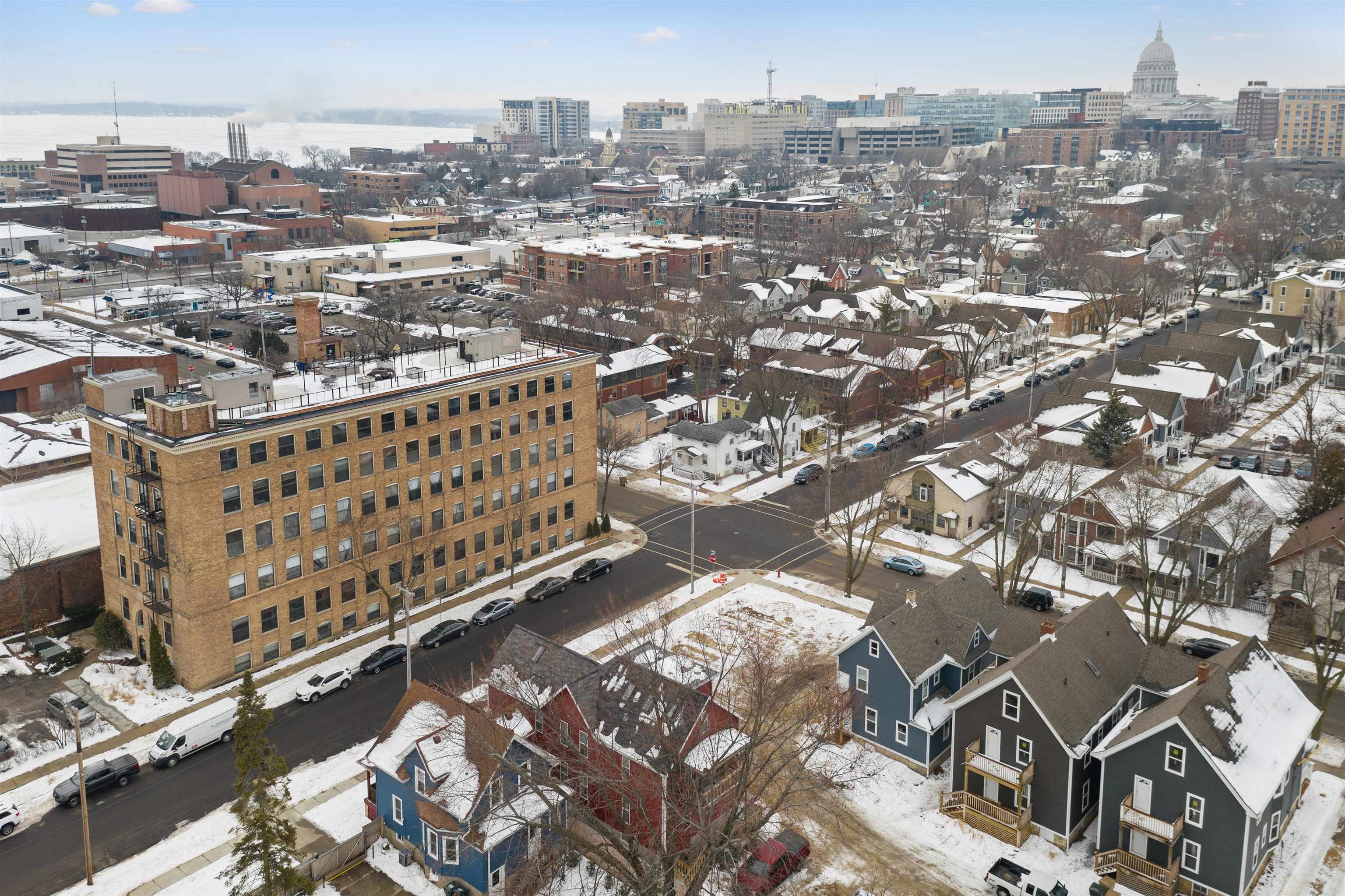 123 N Blount Street 506