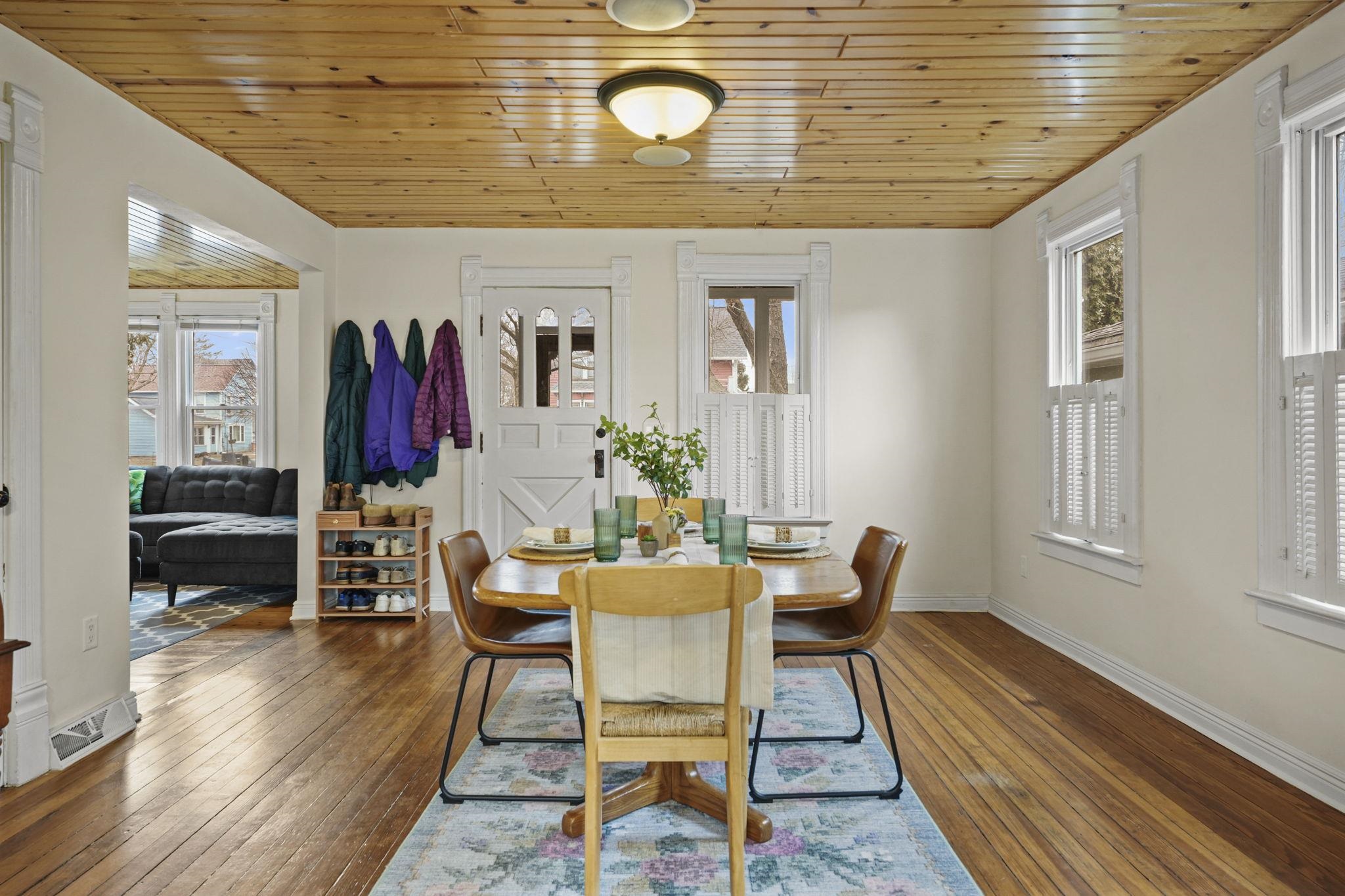 625 S Madison Street