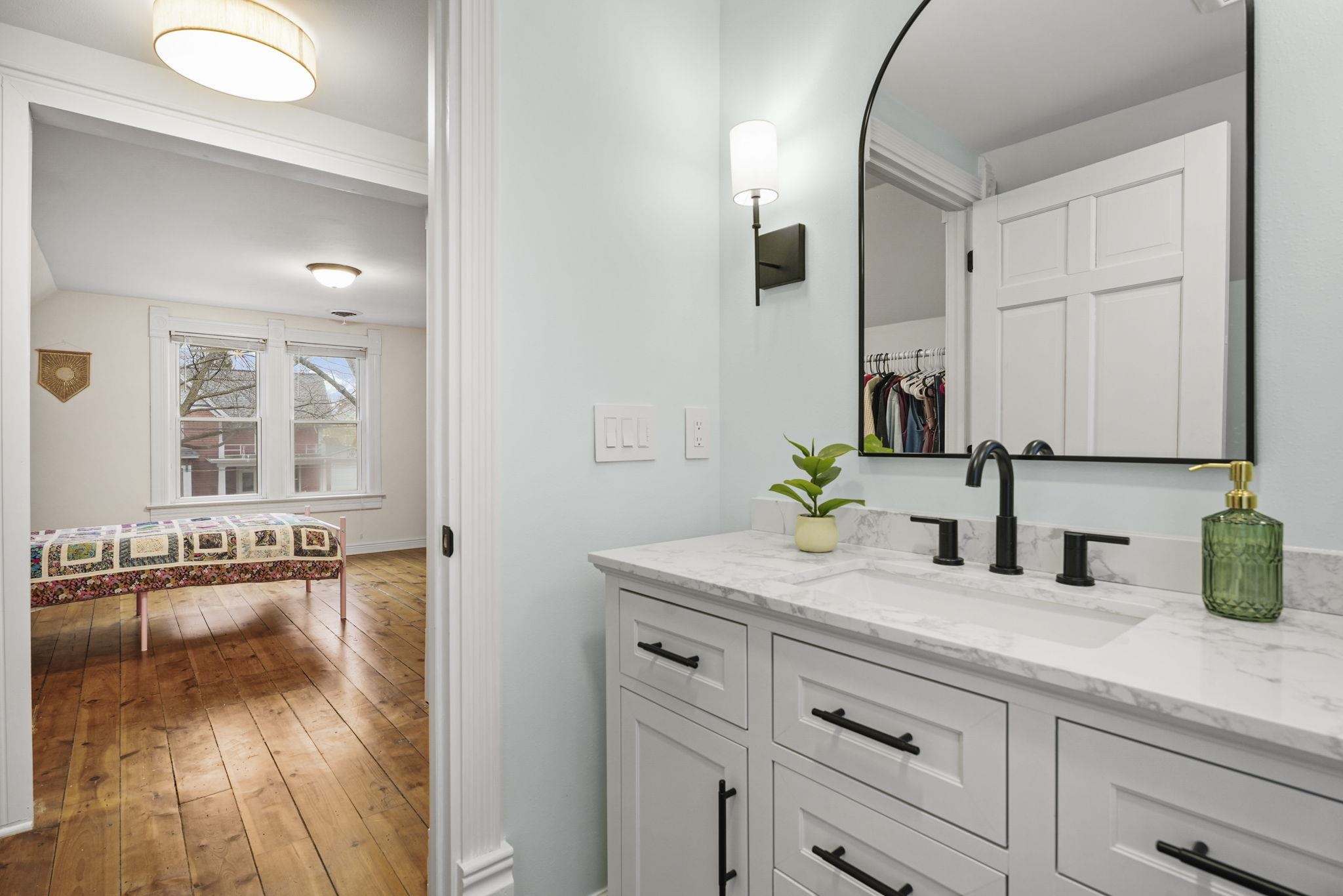 625 S Madison Street