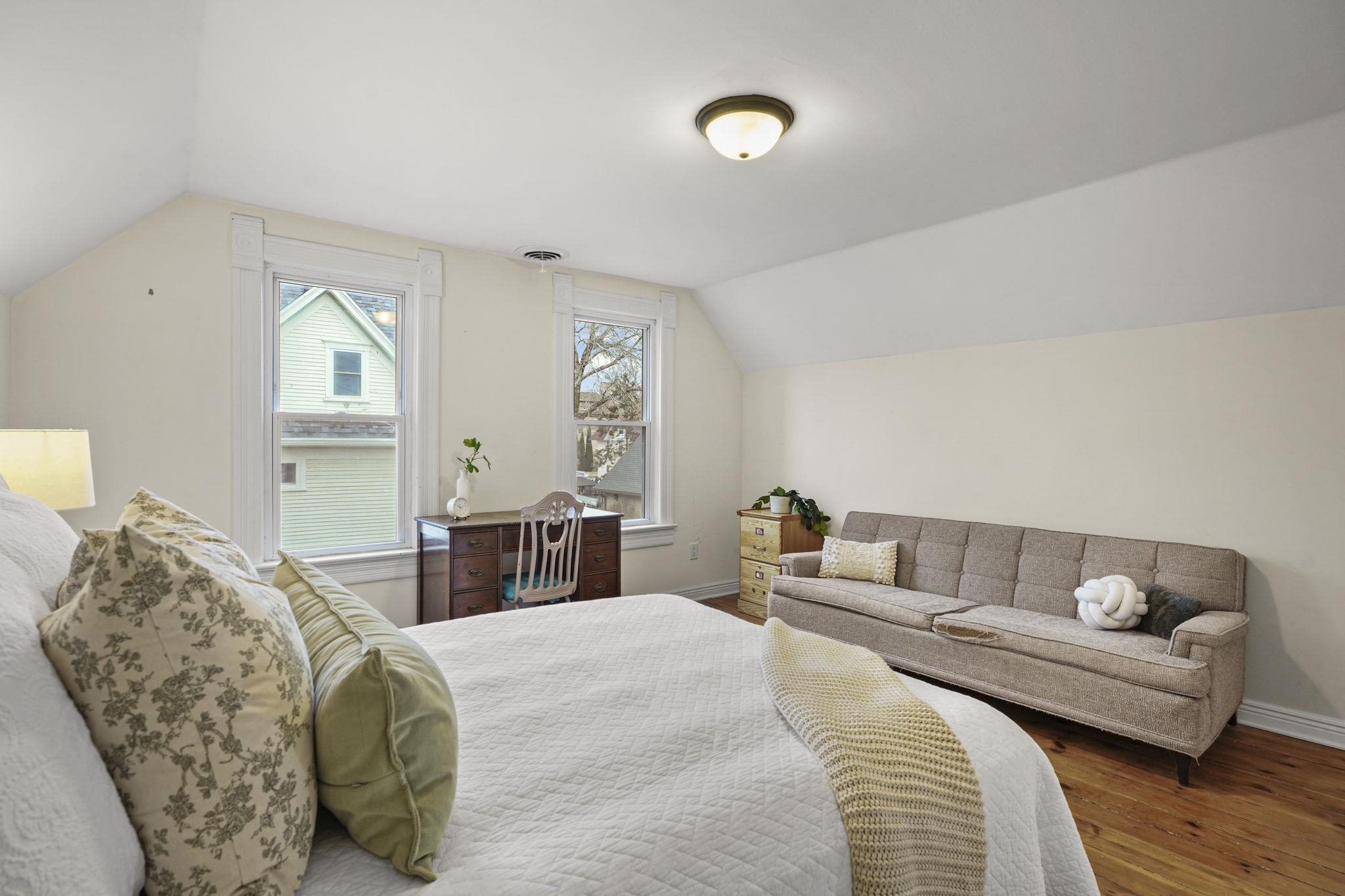 625 S Madison Street