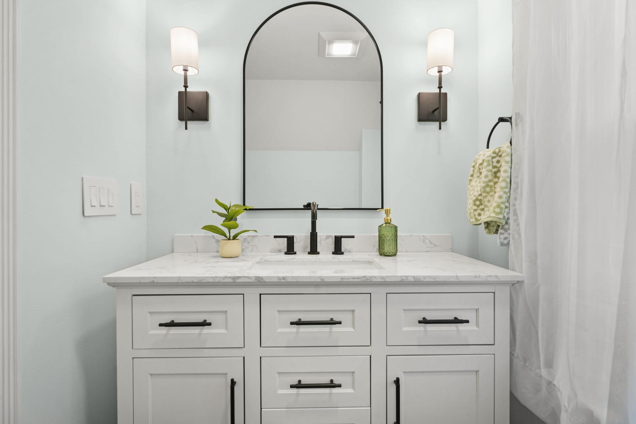 625 S Madison Street