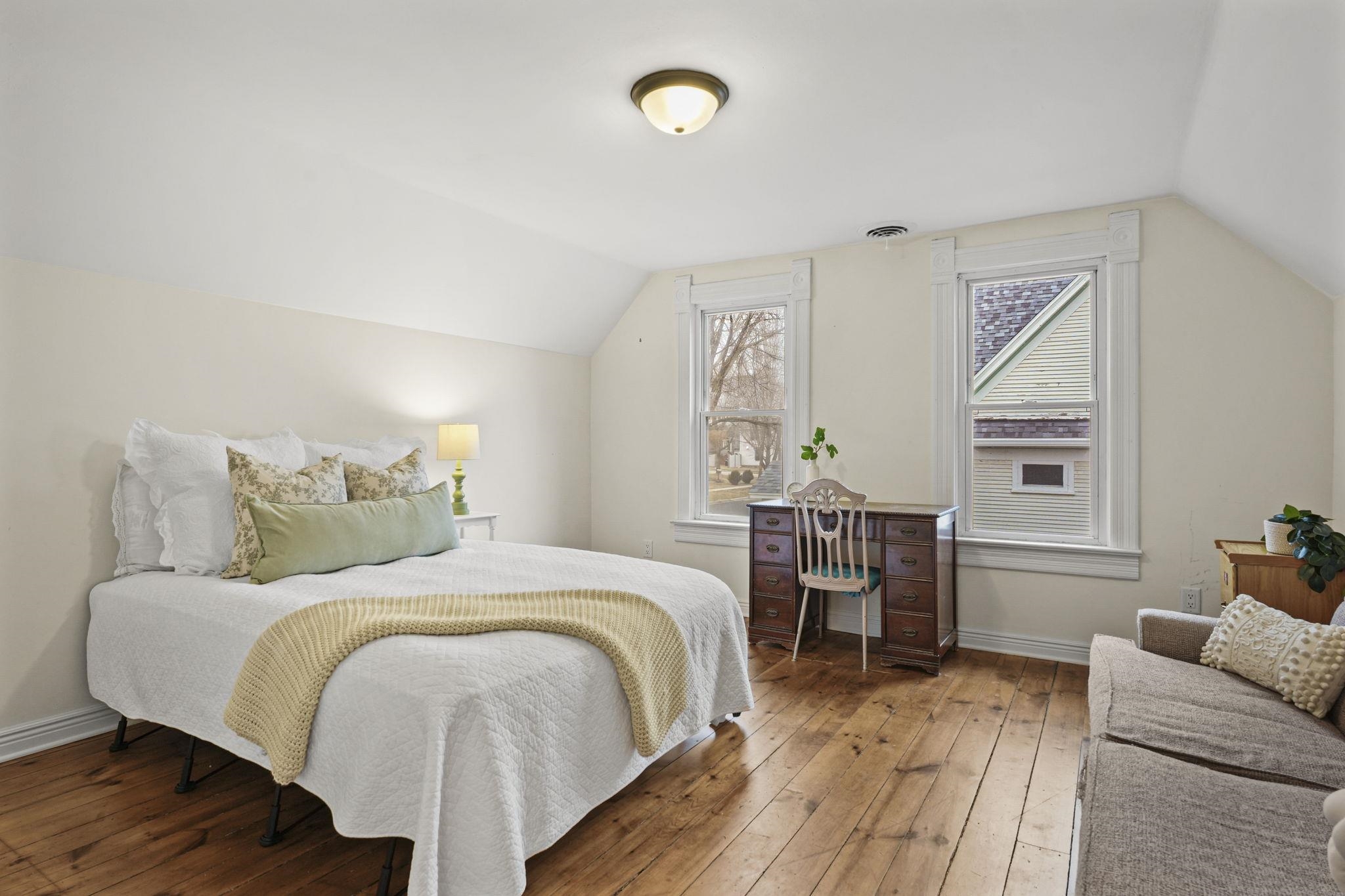 625 S Madison Street