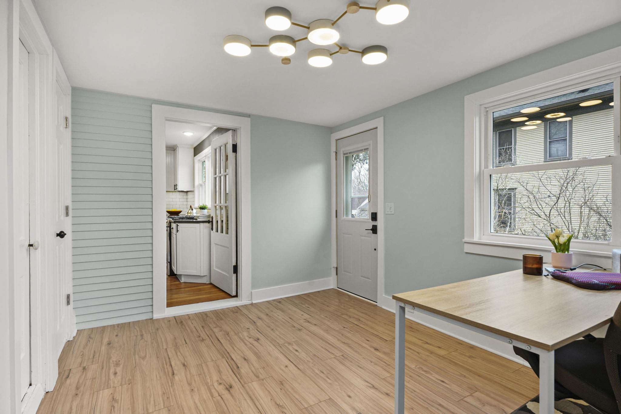 625 S Madison Street