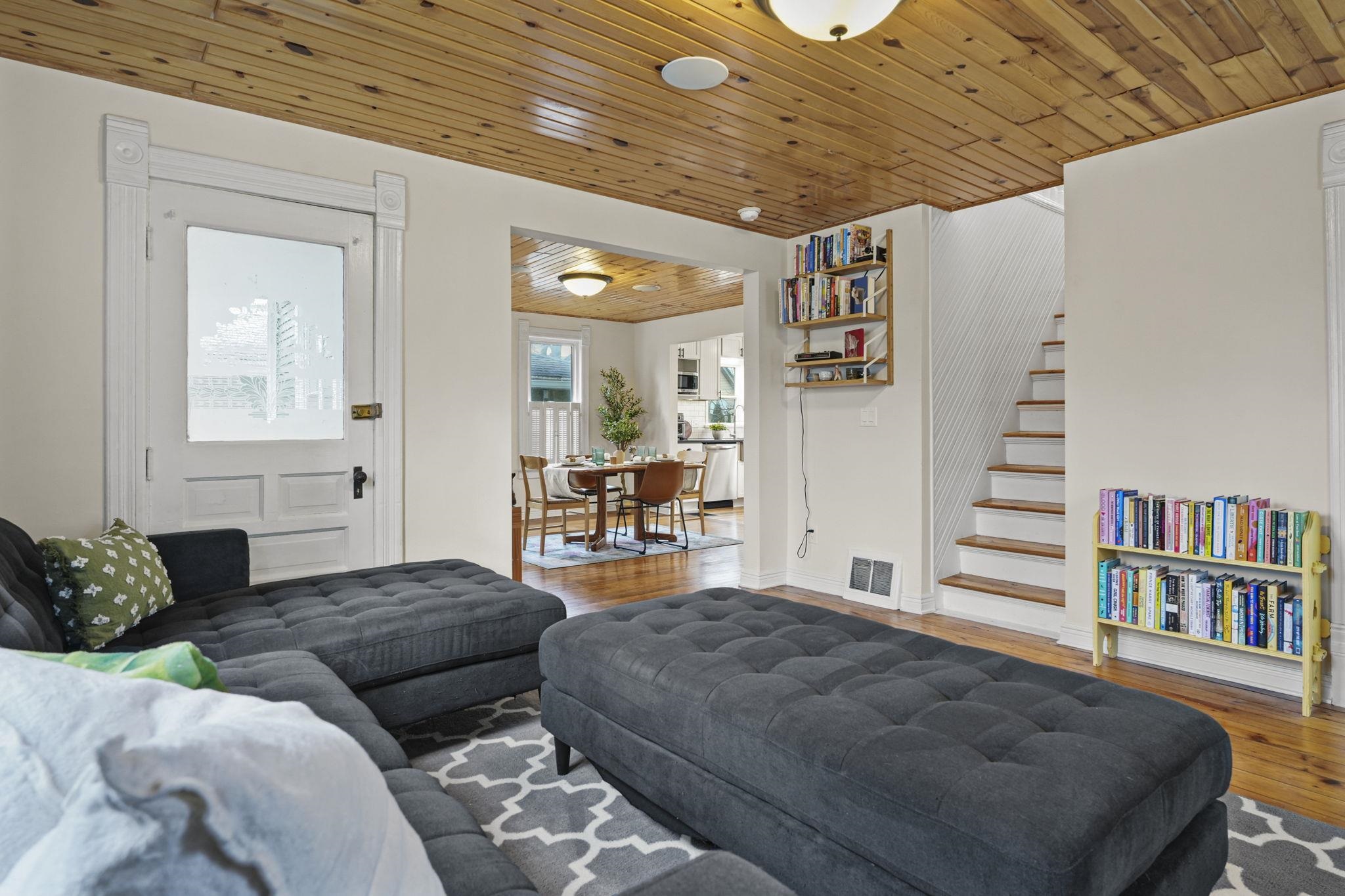 625 S Madison Street