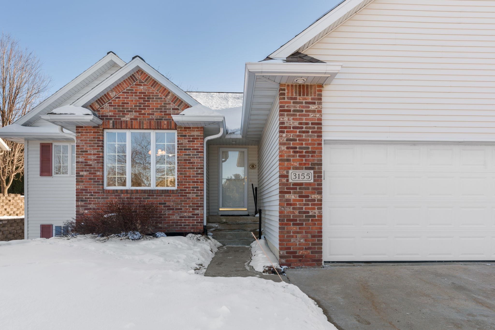 3155 Selkirk Drive