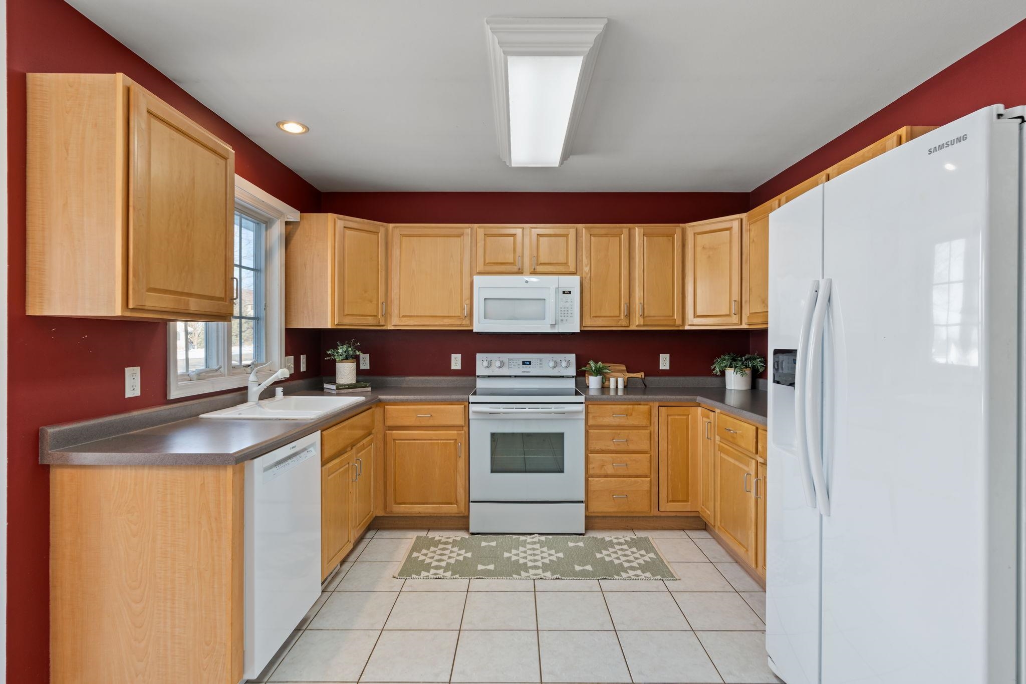 3155 Selkirk Drive