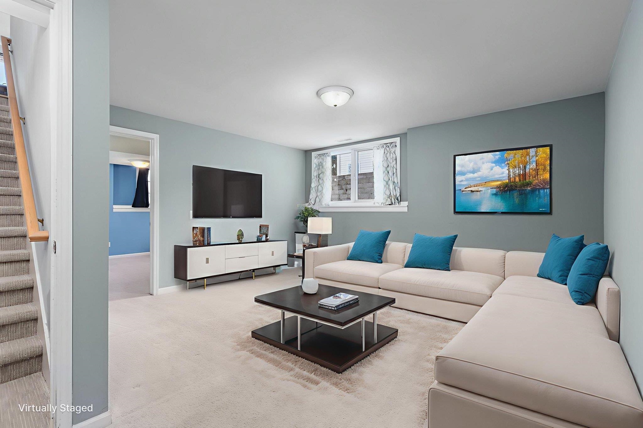 3155 Selkirk Drive