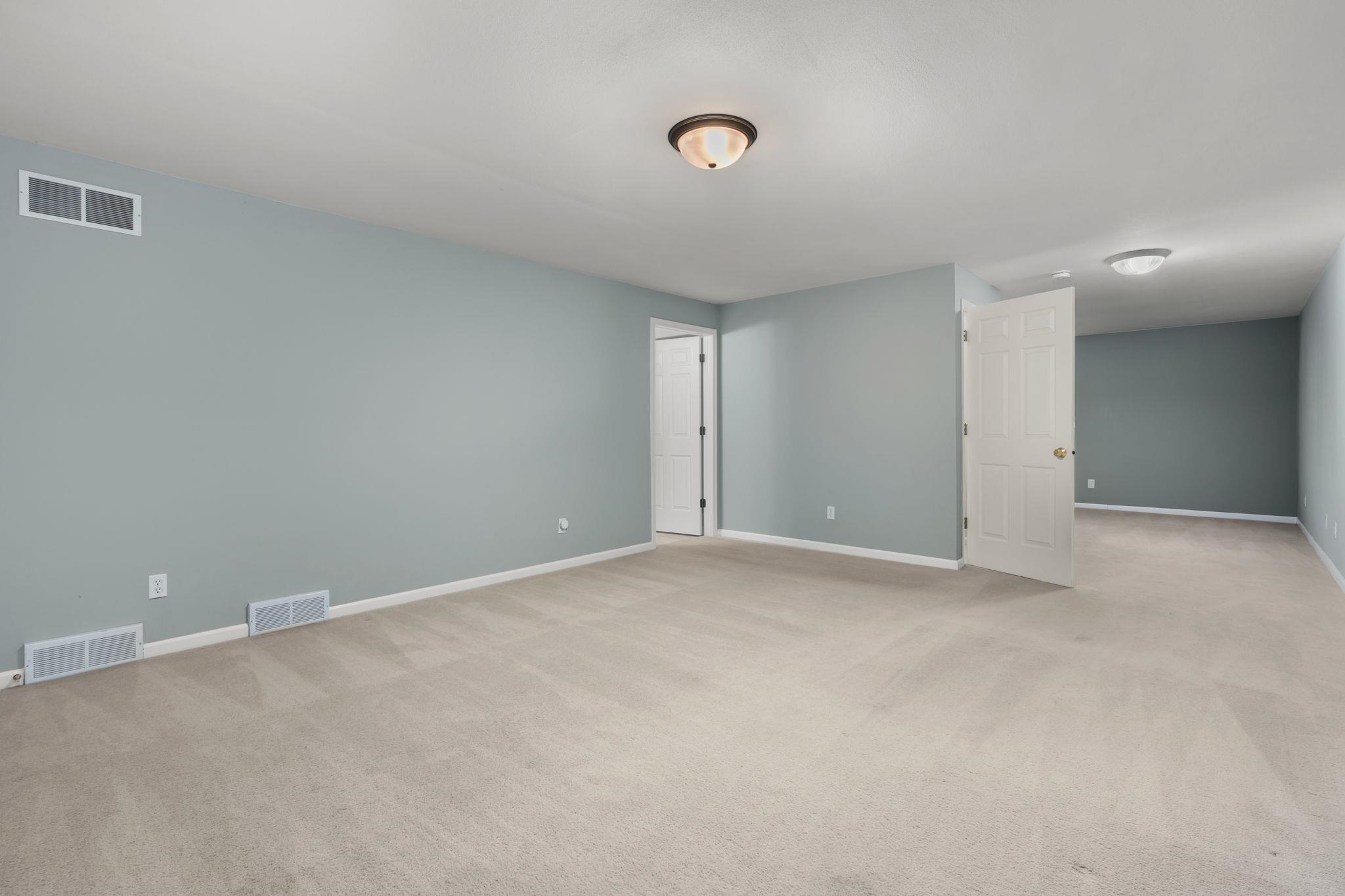 3155 Selkirk Drive