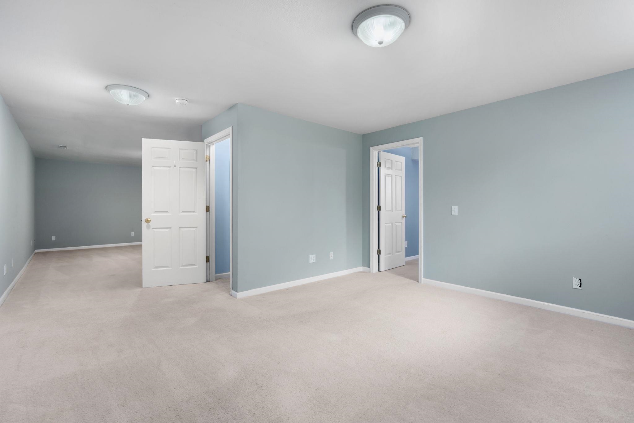 3155 Selkirk Drive