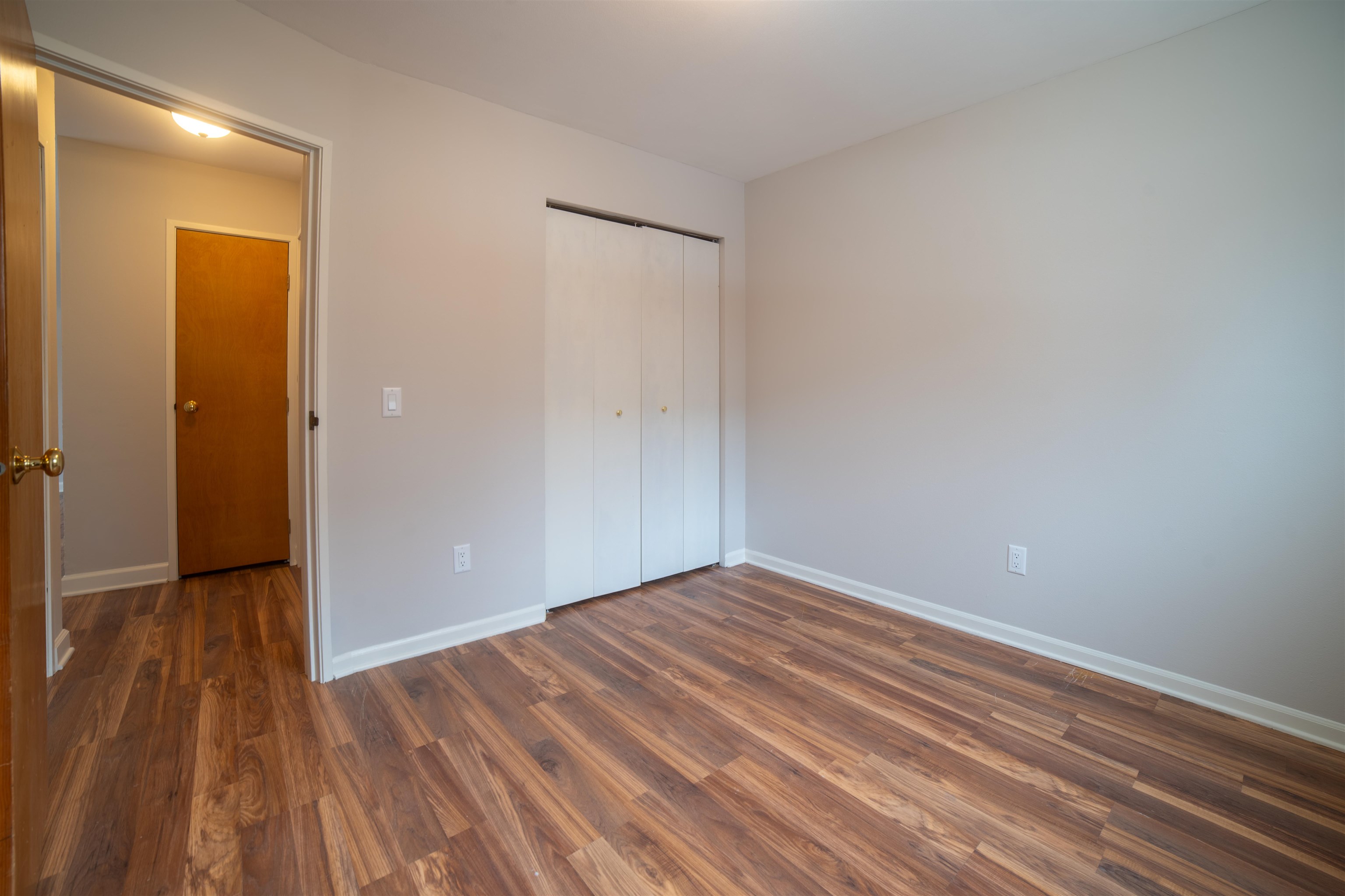 5325 Garden View Court 101