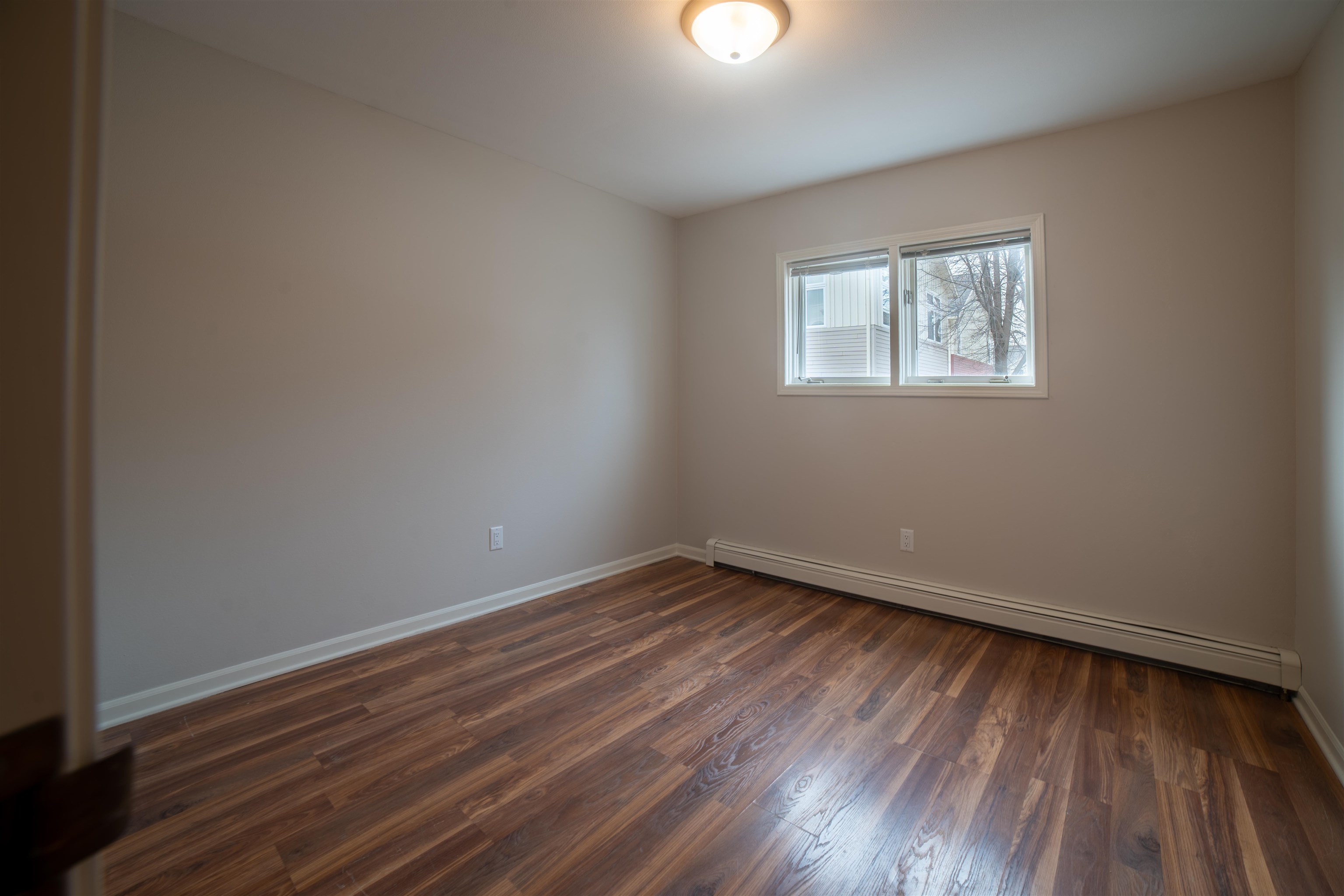 5325 Garden View Court 101