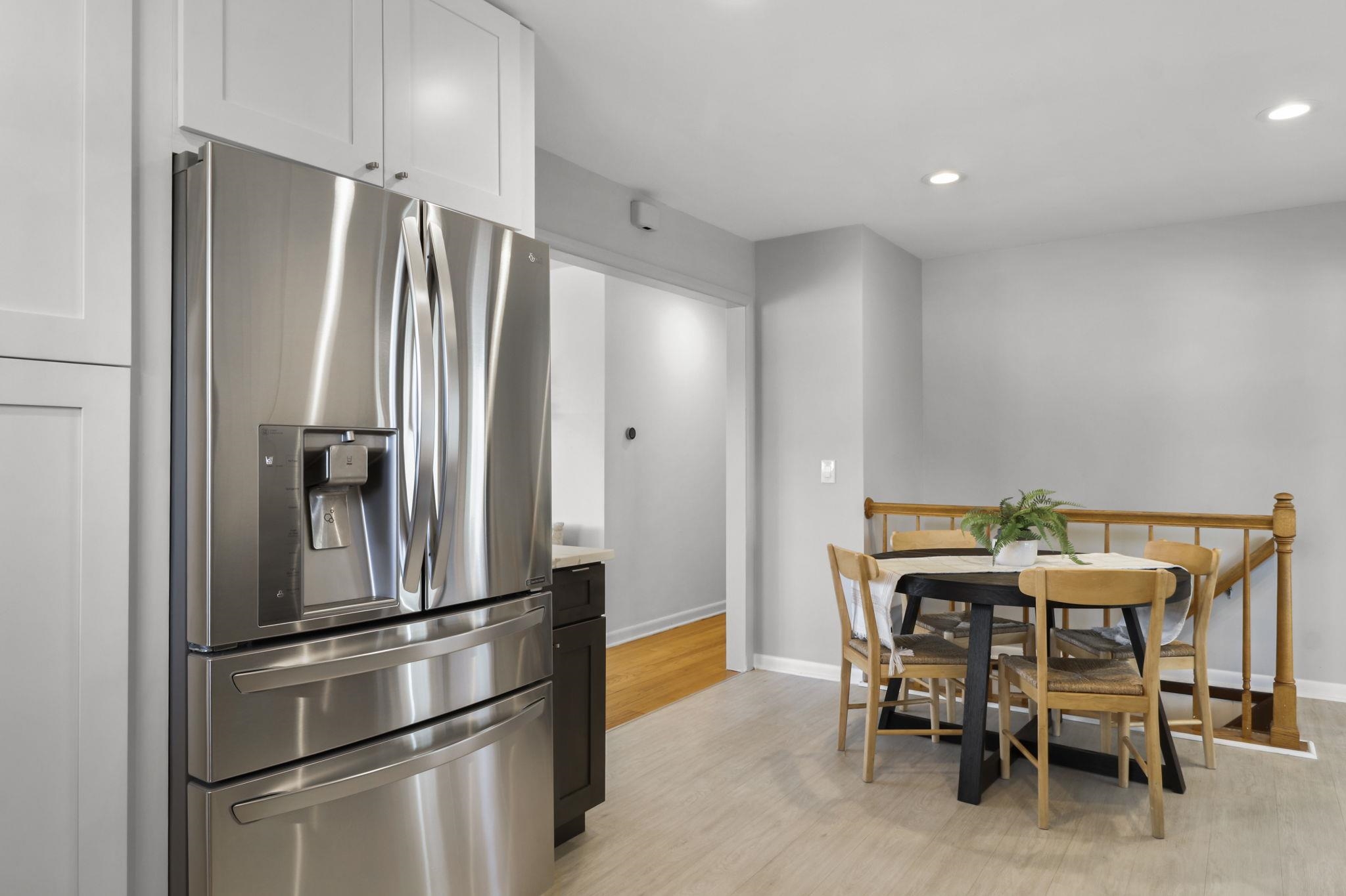 504 Douglas Trail