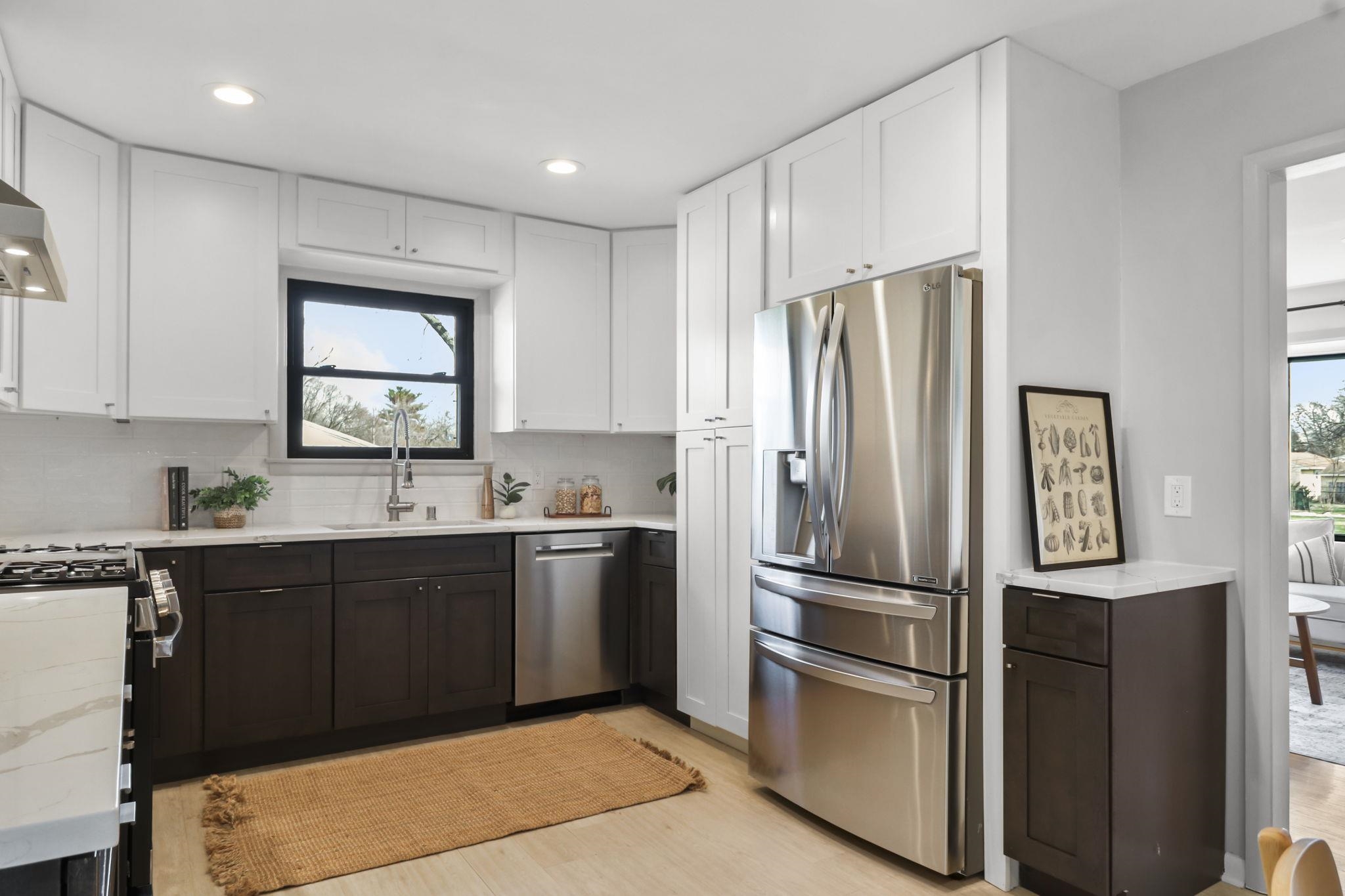 504 Douglas Trail