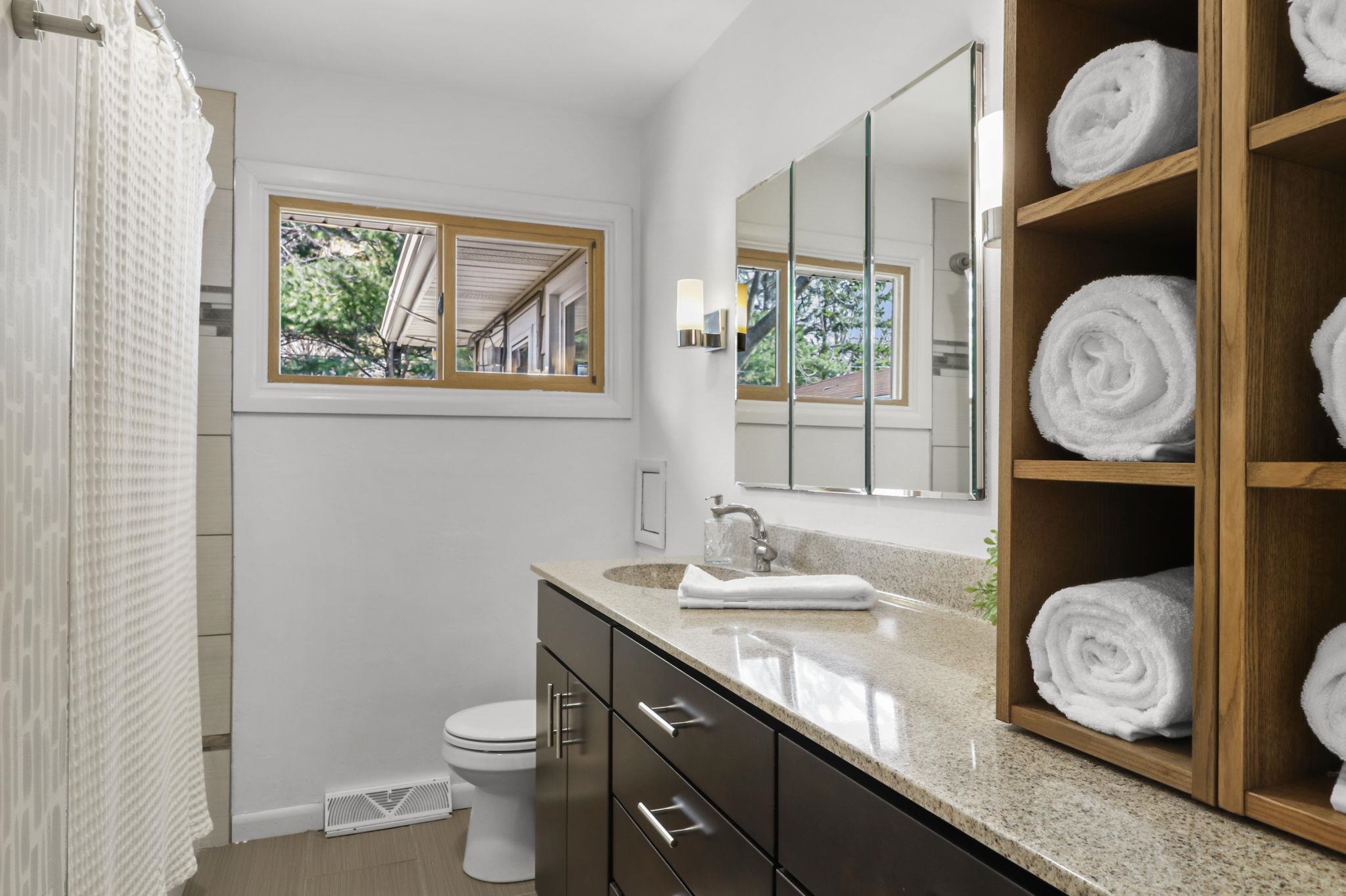 504 Douglas Trail