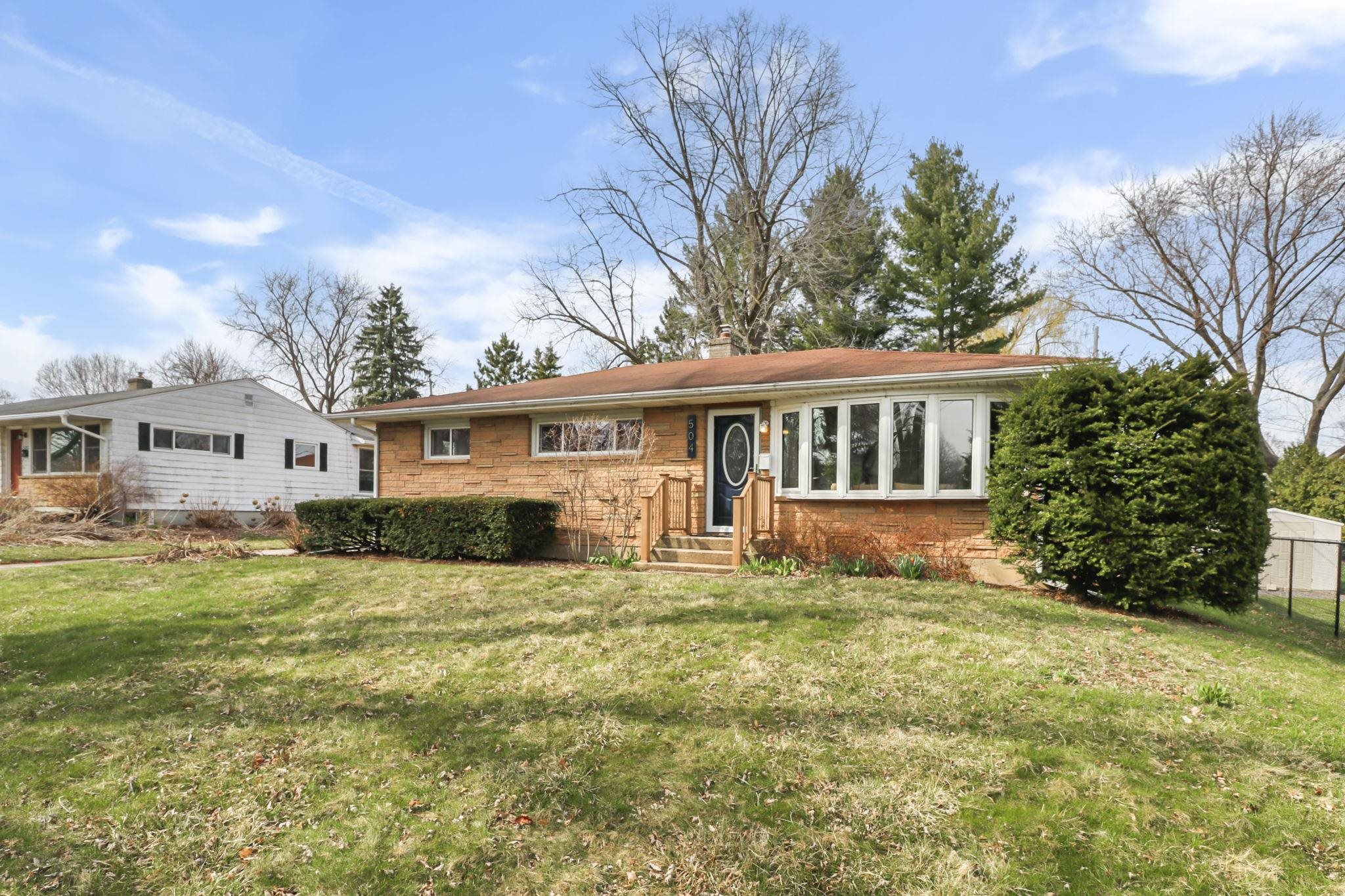 504 Douglas Trail