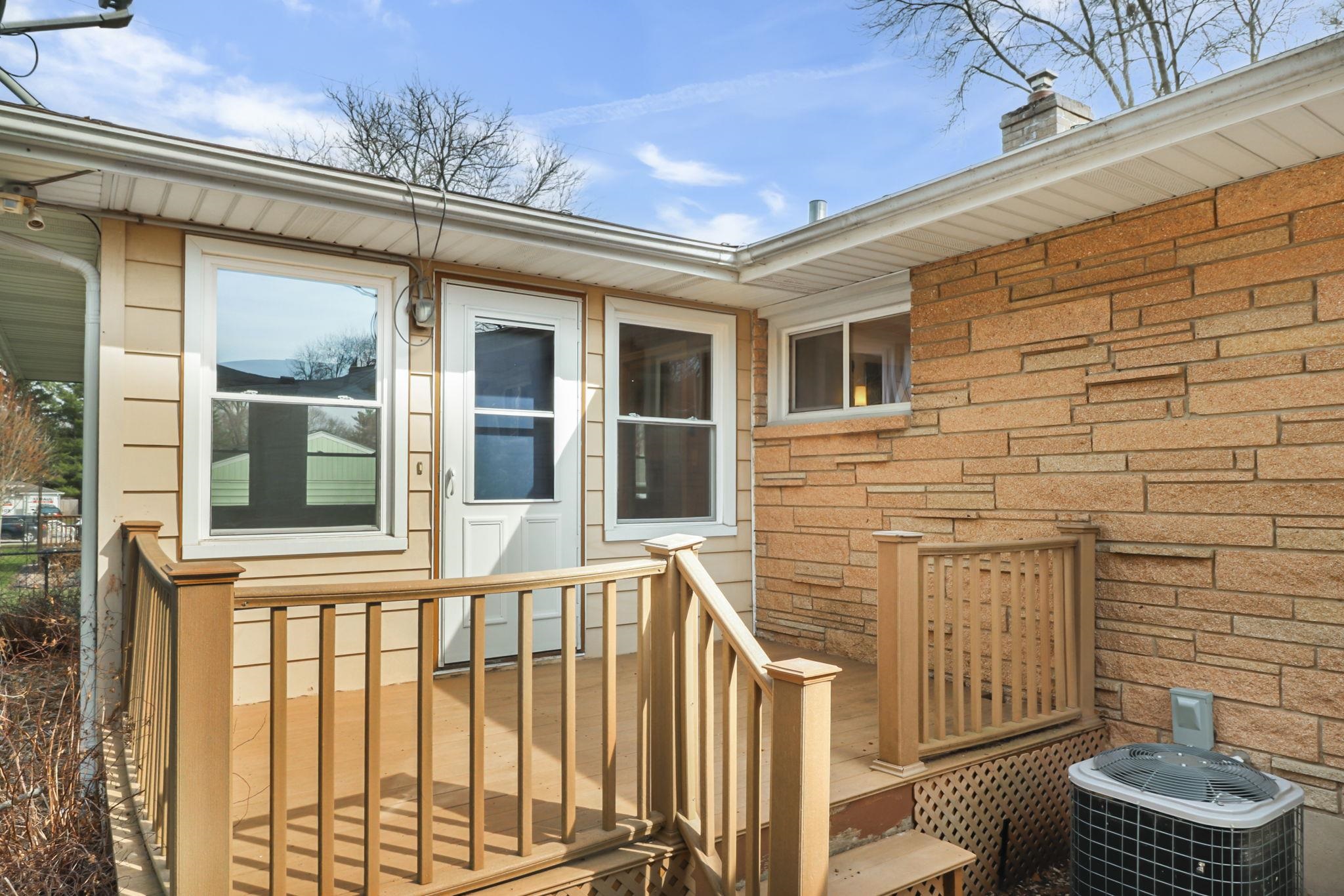 504 Douglas Trail