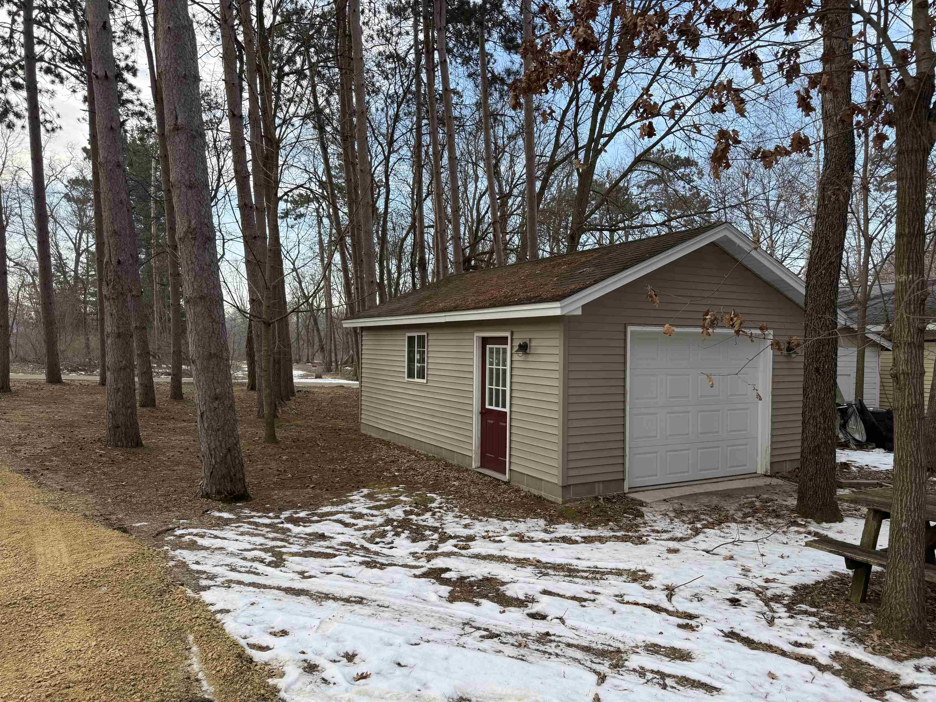 W820 Lake View Circle