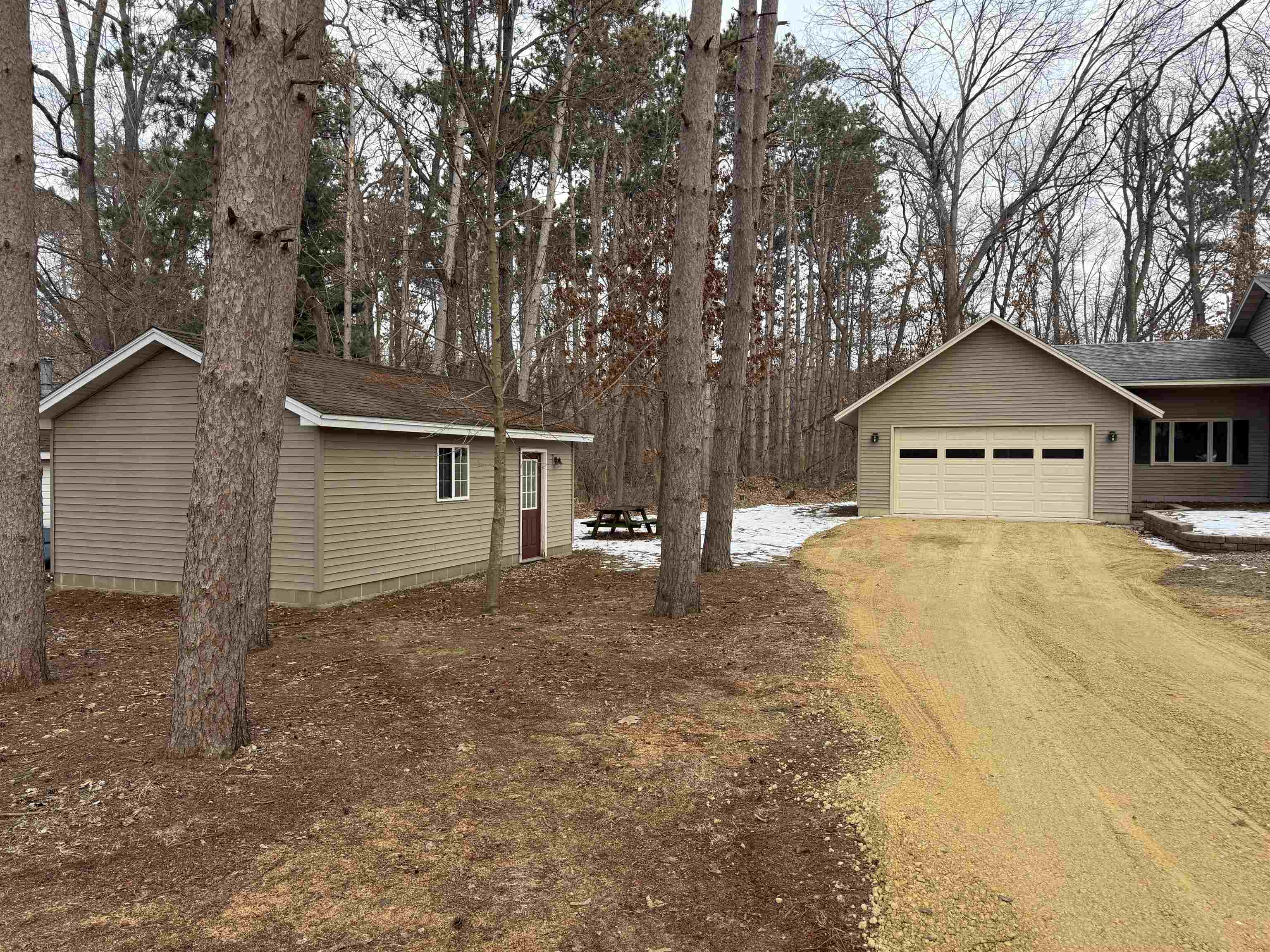 W820 Lake View Circle