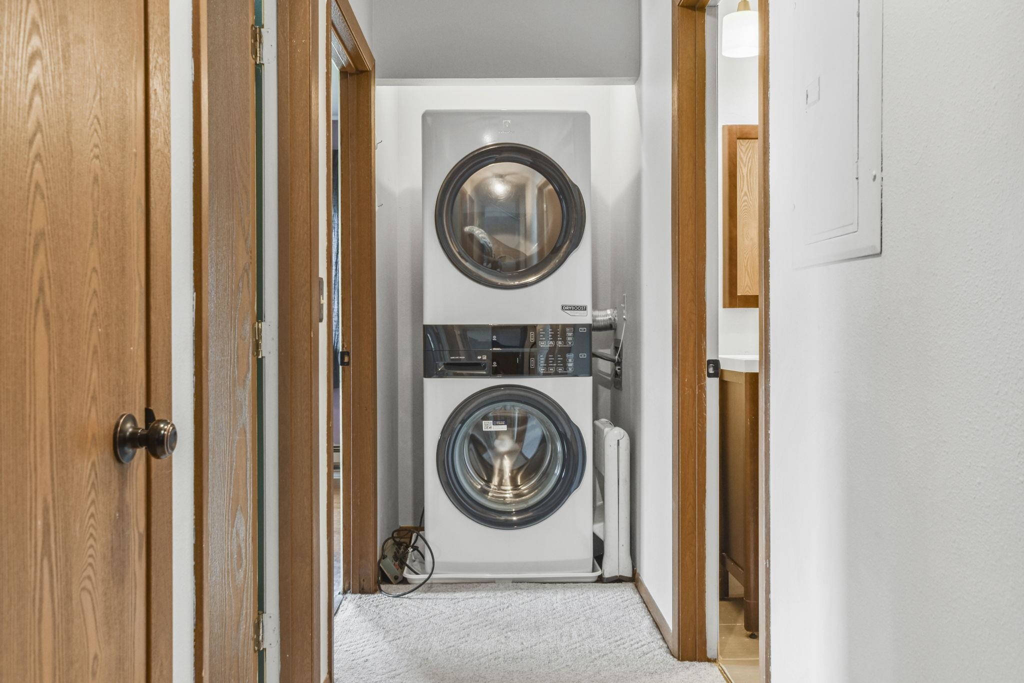 1015 N Sunnyvale Lane Unit: D