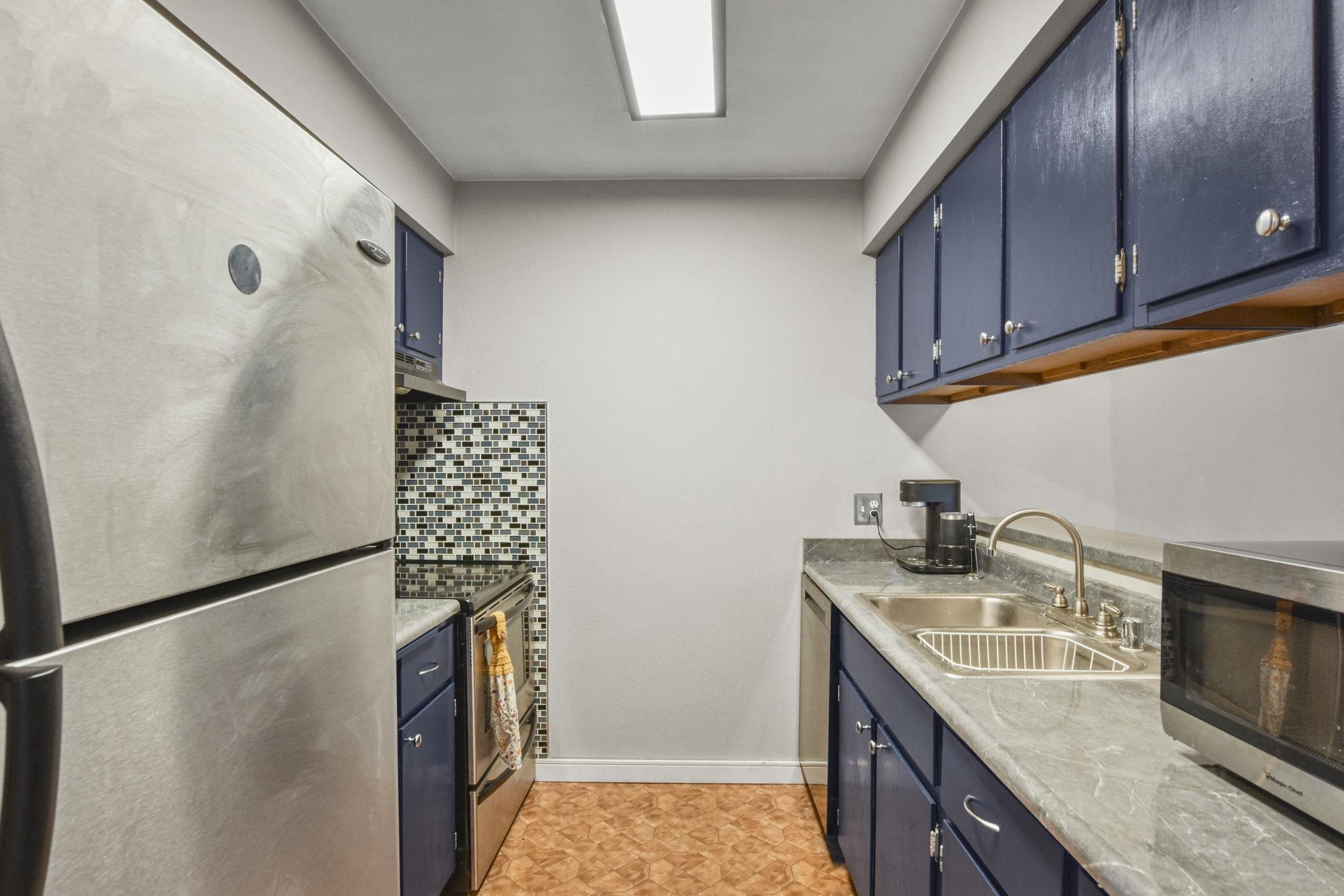 1015 N Sunnyvale Lane Unit: D