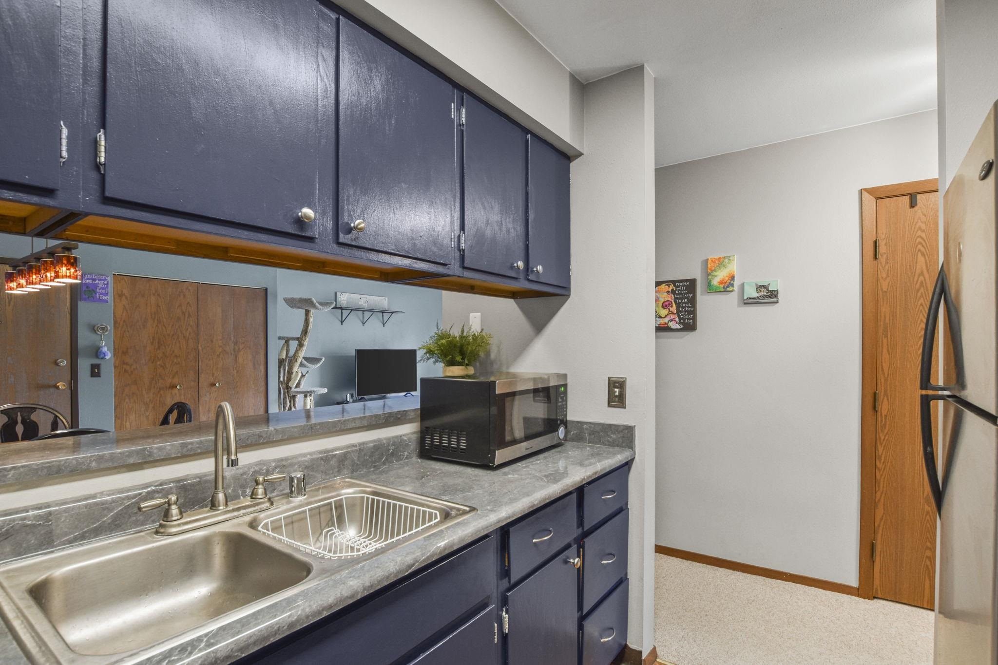 1015 N Sunnyvale Lane Unit: D
