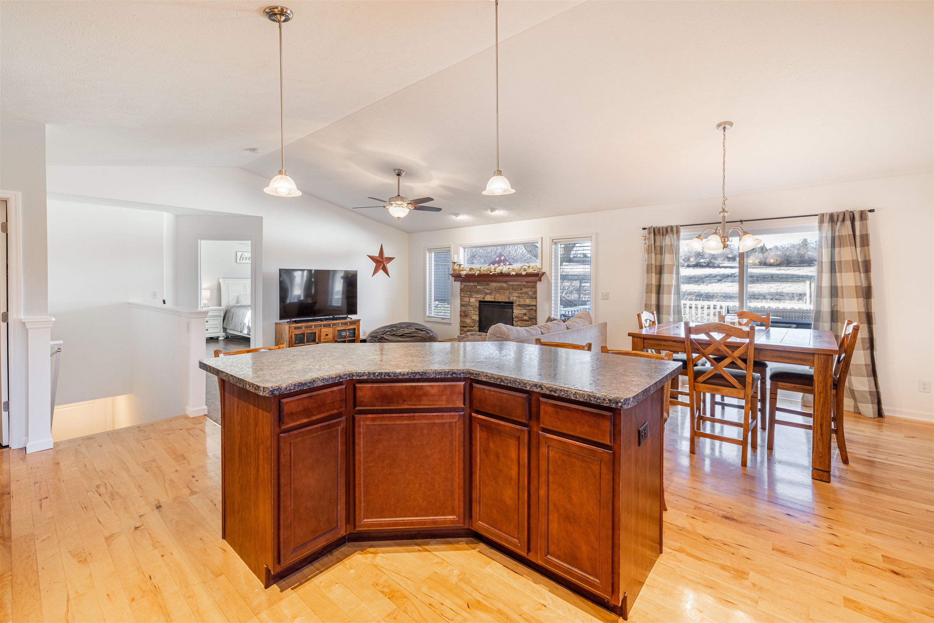 4991 Glacier View Drive