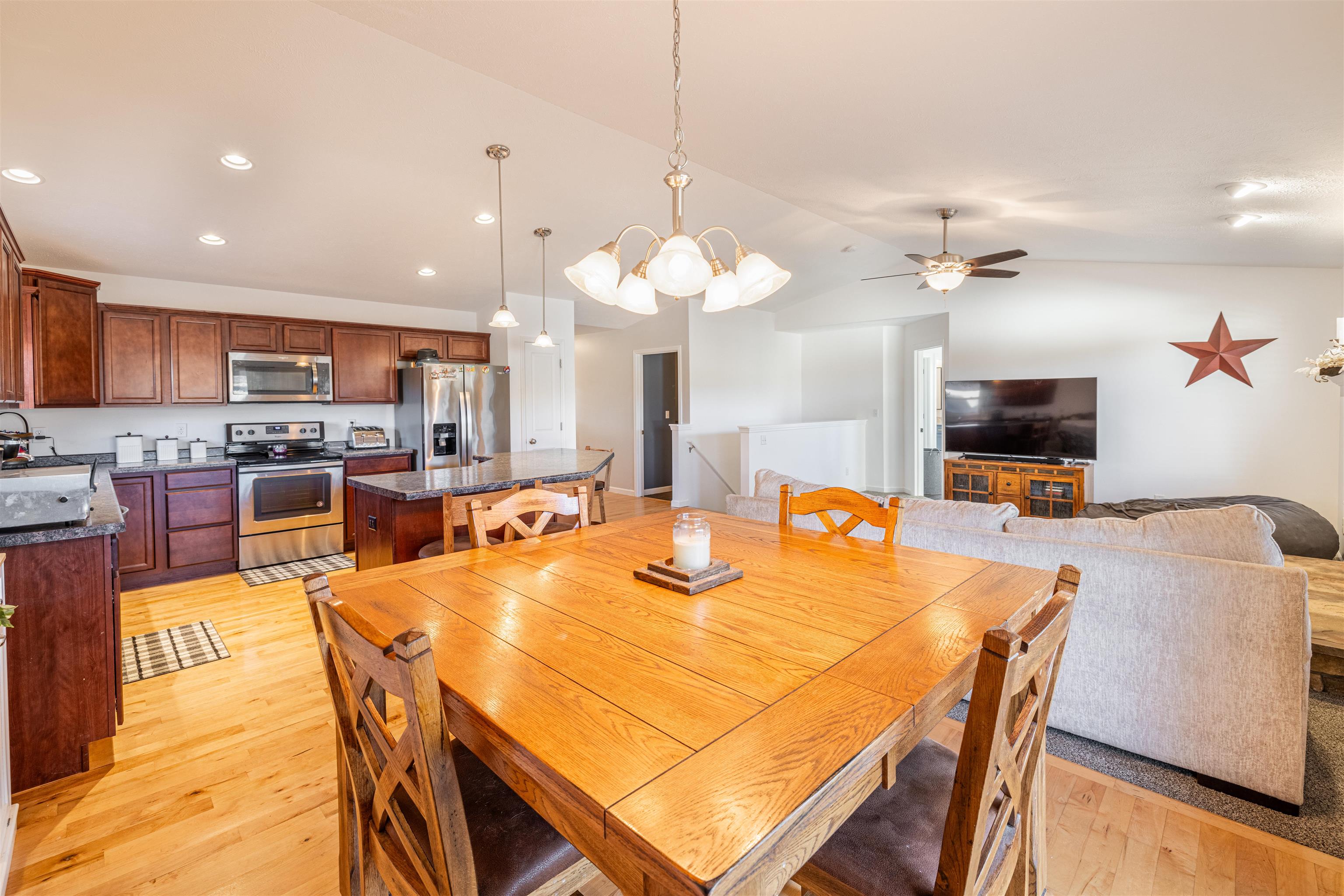 4991 Glacier View Drive
