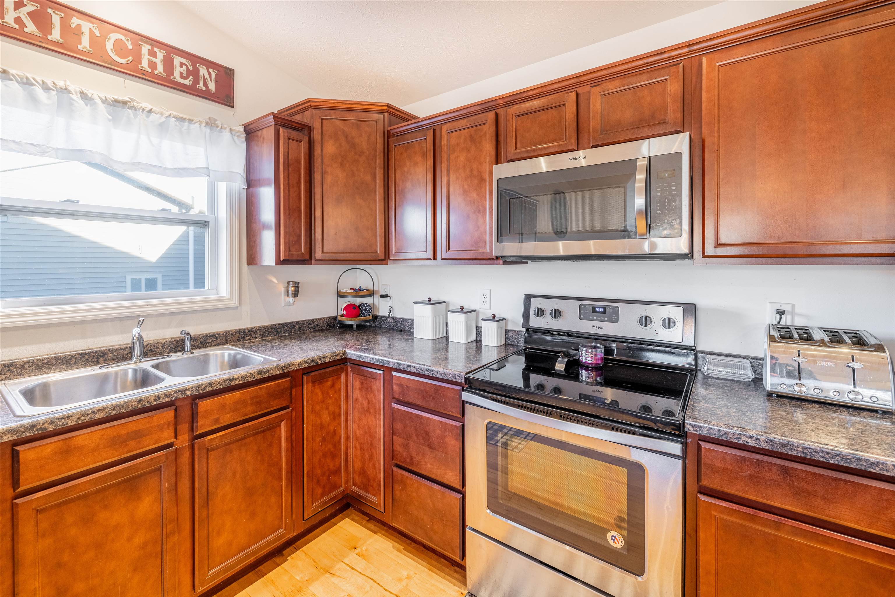 4991 Glacier View Drive