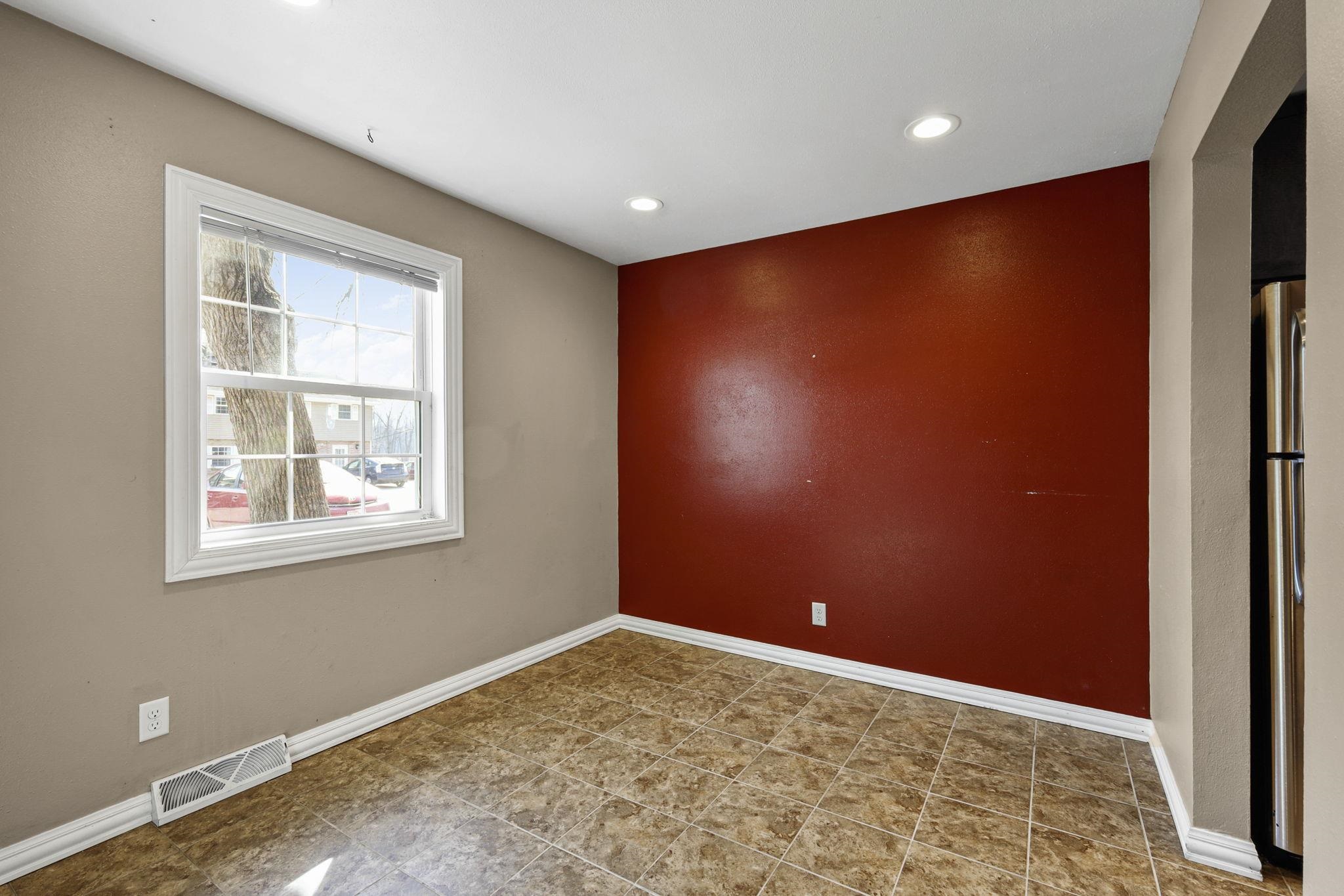 1309 Tompkins Drive Unit: D