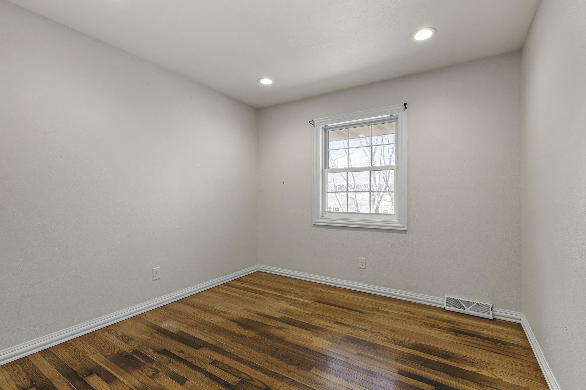 1309 Tompkins Drive Unit: D