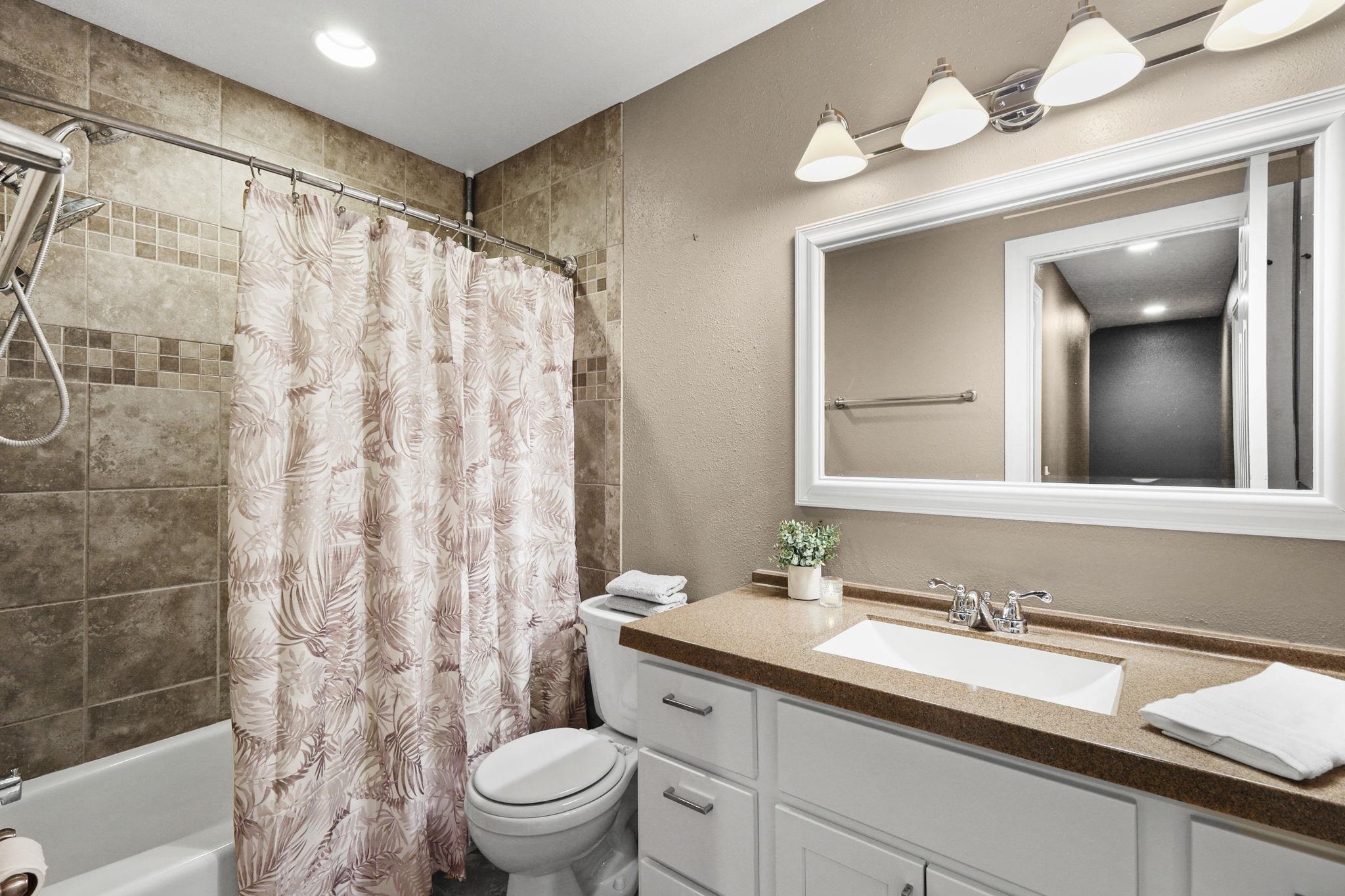 1309 Tompkins Drive Unit: D