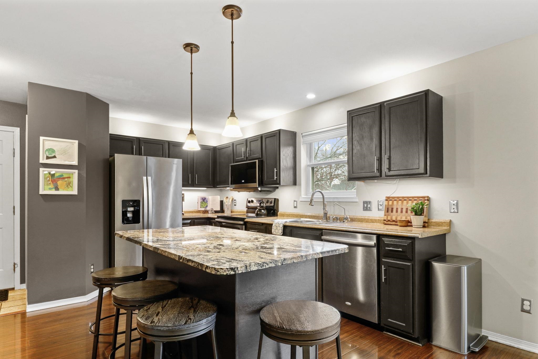 5405 Golden Leaf Trail