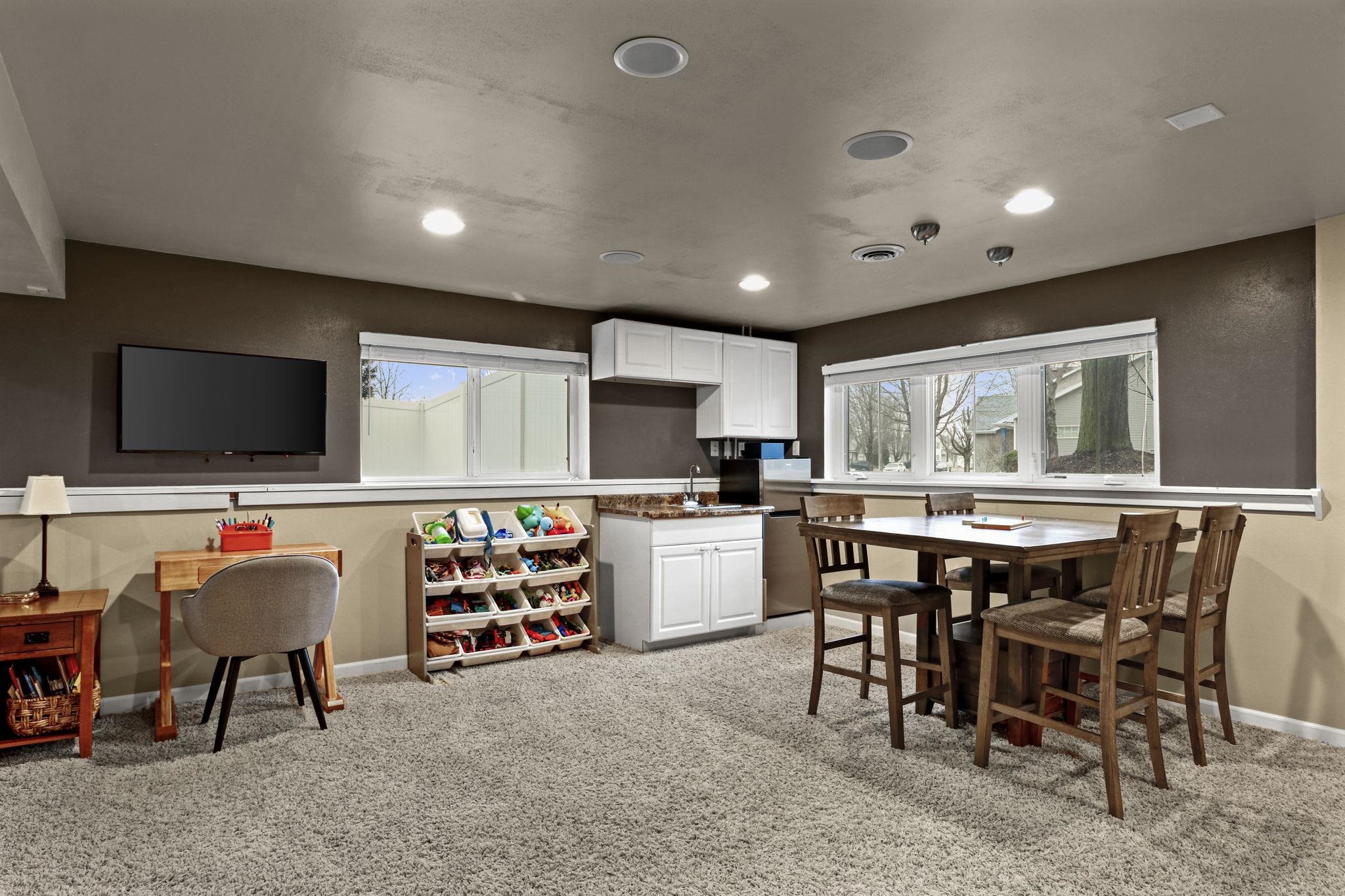 5405 Golden Leaf Trail