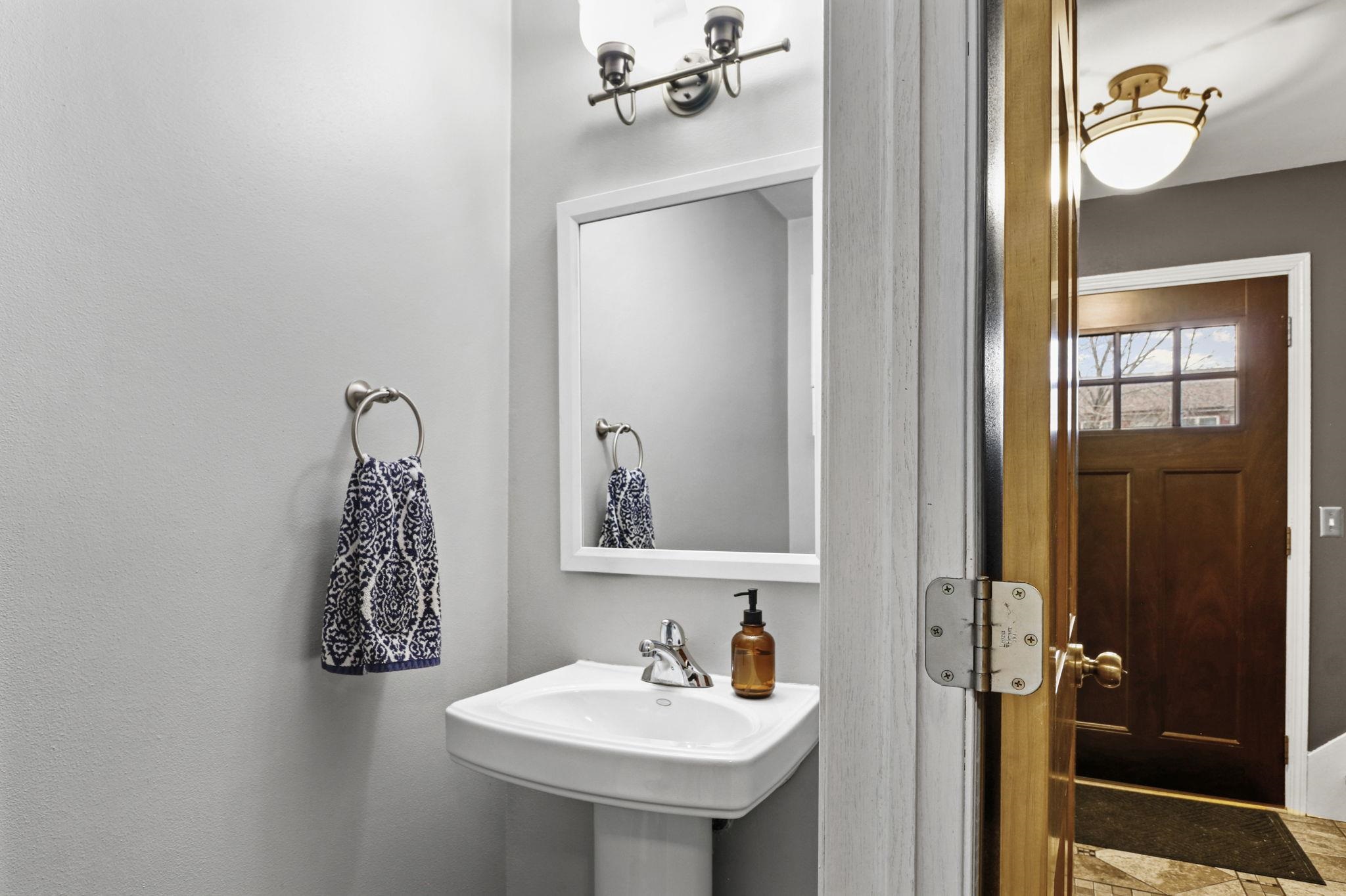 5405 Golden Leaf Trail