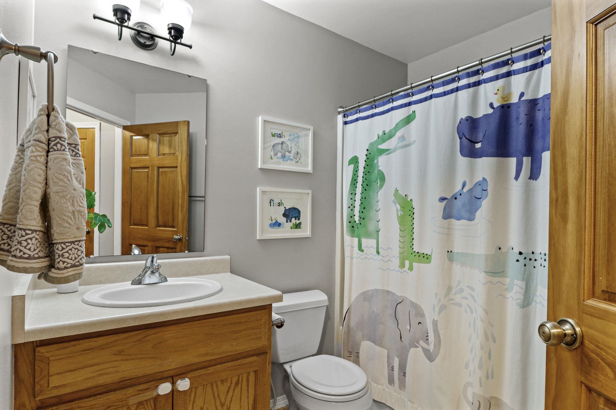 5405 Golden Leaf Trail