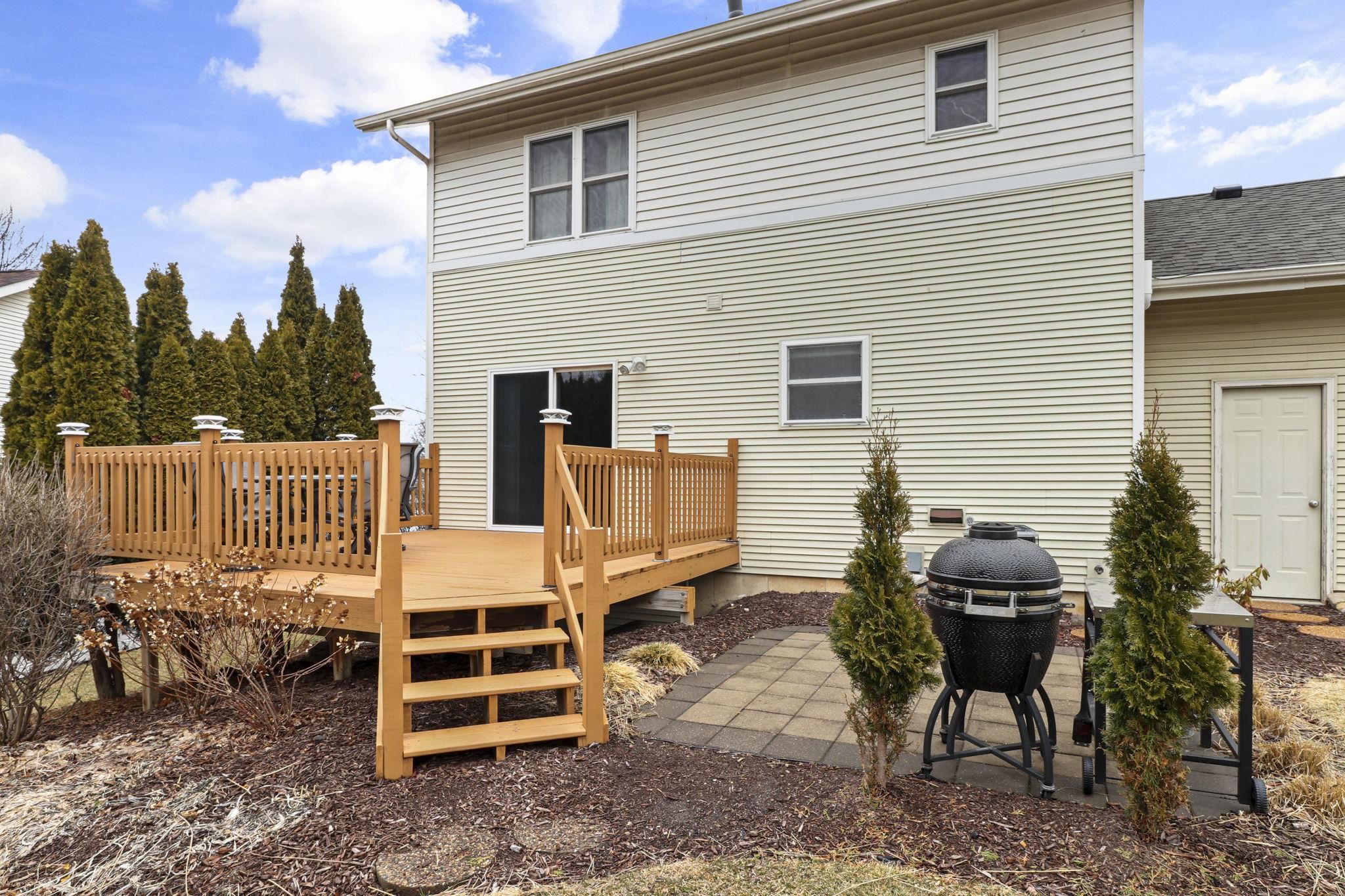 5405 Golden Leaf Trail