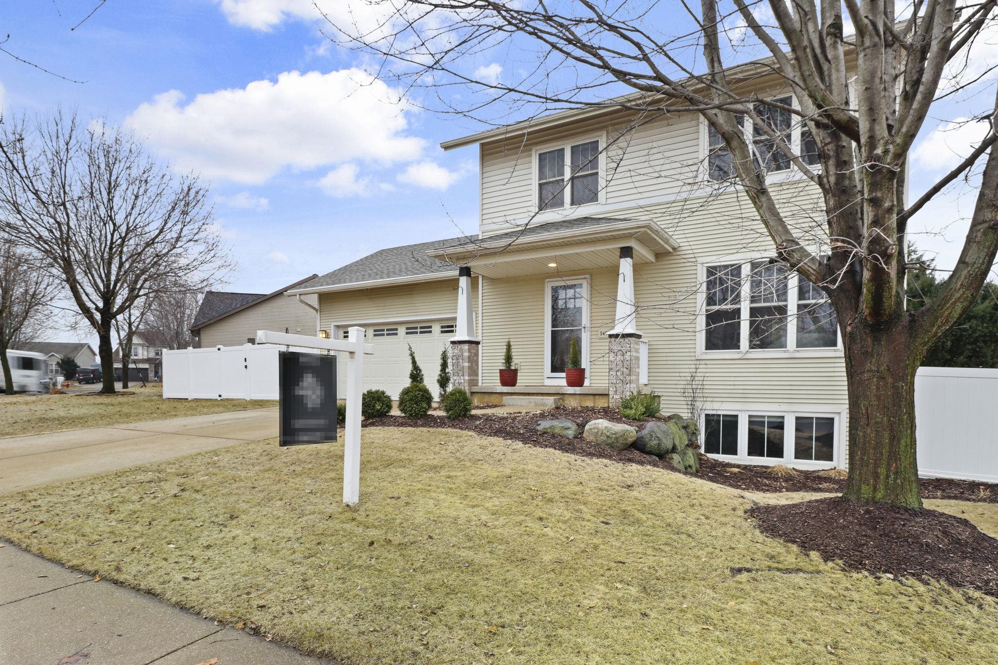 5405 Golden Leaf Trail