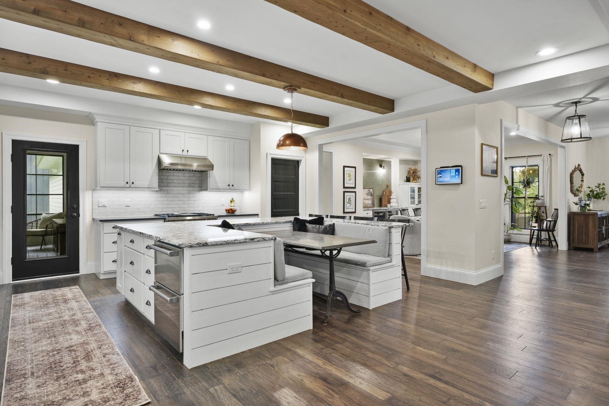 2257 Dyreson Road