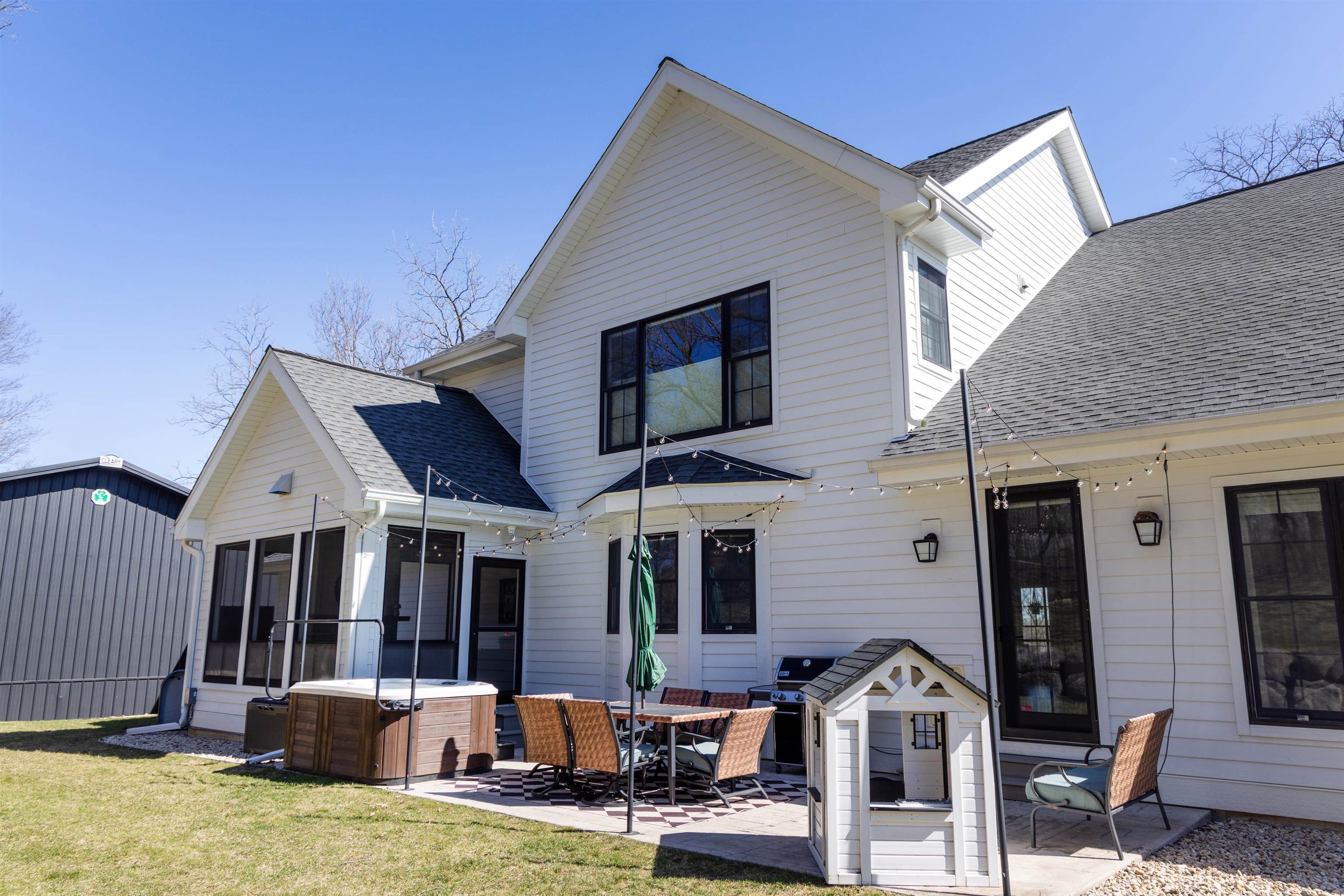 2257 Dyreson Road