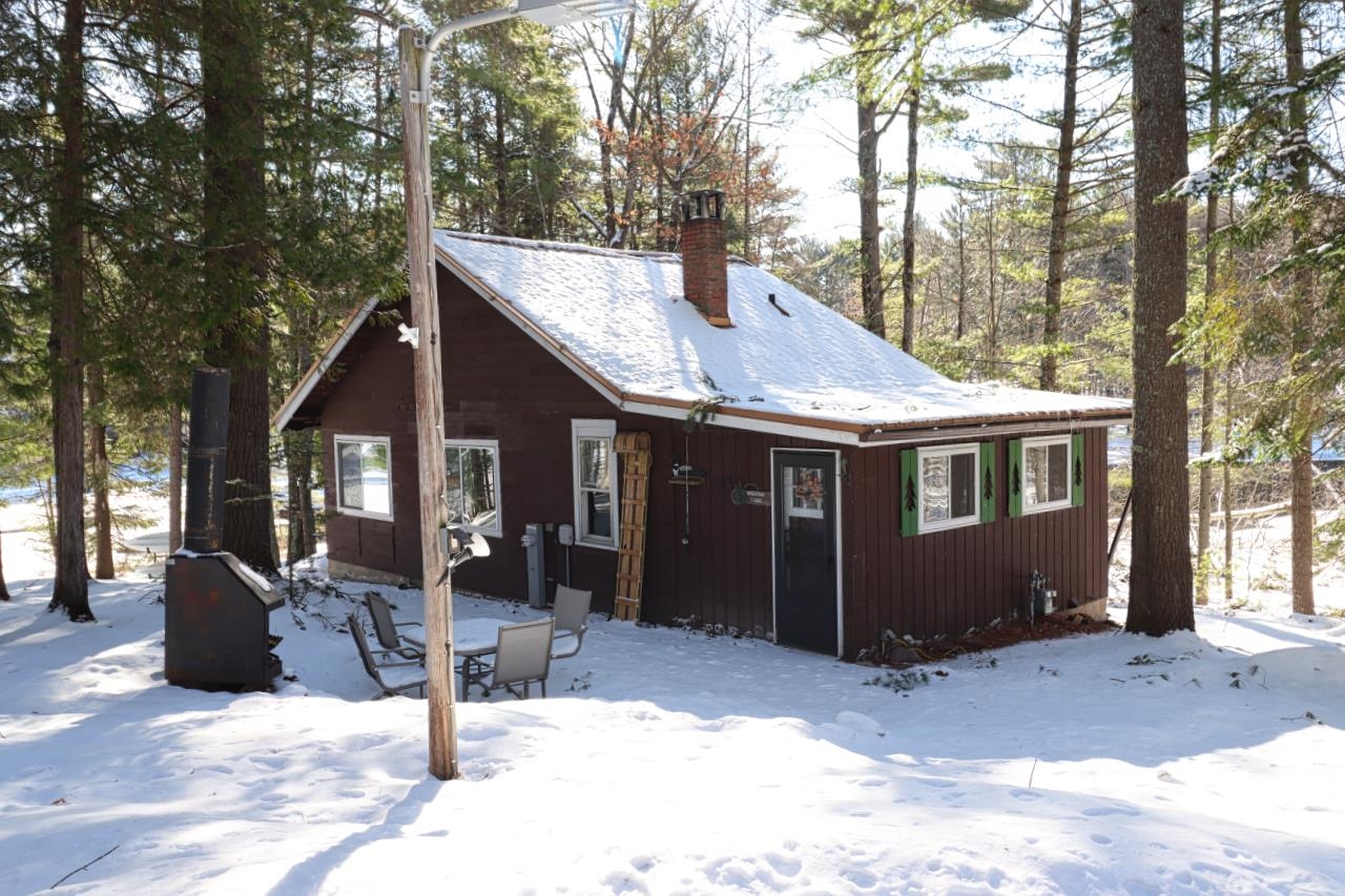 1090 Gibney Lane